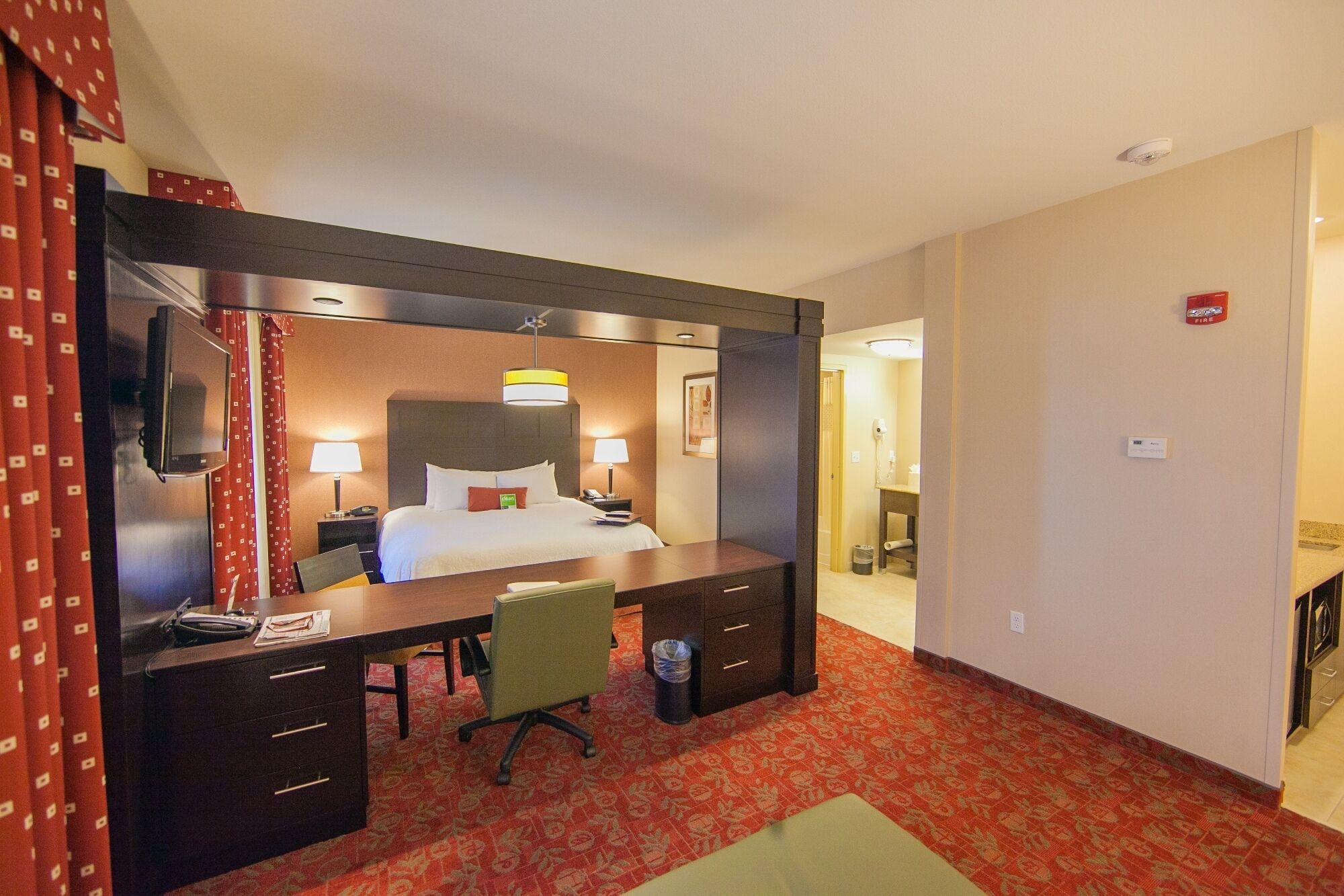 Hampton Inn & Suites Seattle/Kent, WA Hampton Inn & Suites Seattle/Kent, WA