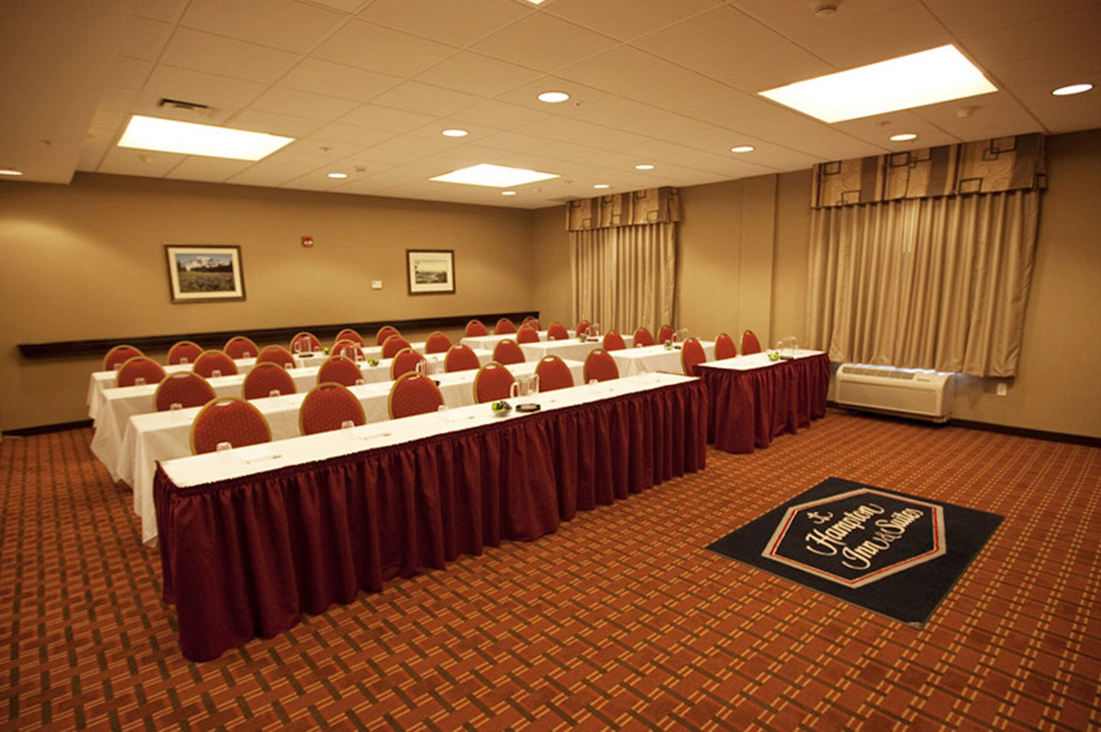 Hampton Inn & Suites Seattle/Kent, WA Hampton Inn & Suites Seattle/Kent, WA