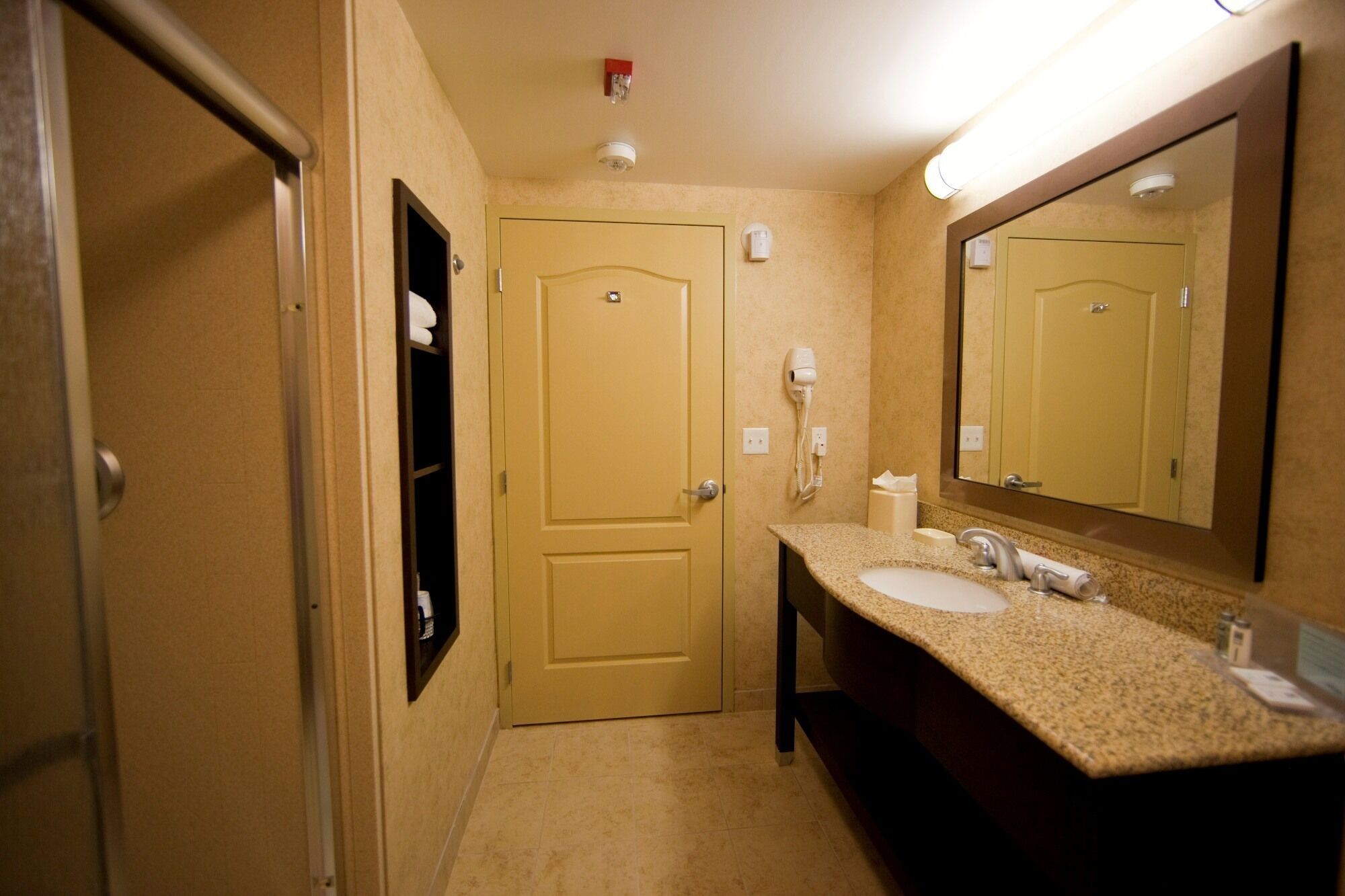 Hampton Inn & Suites Seattle/Kent, WA Hampton Inn & Suites Seattle/Kent, WA