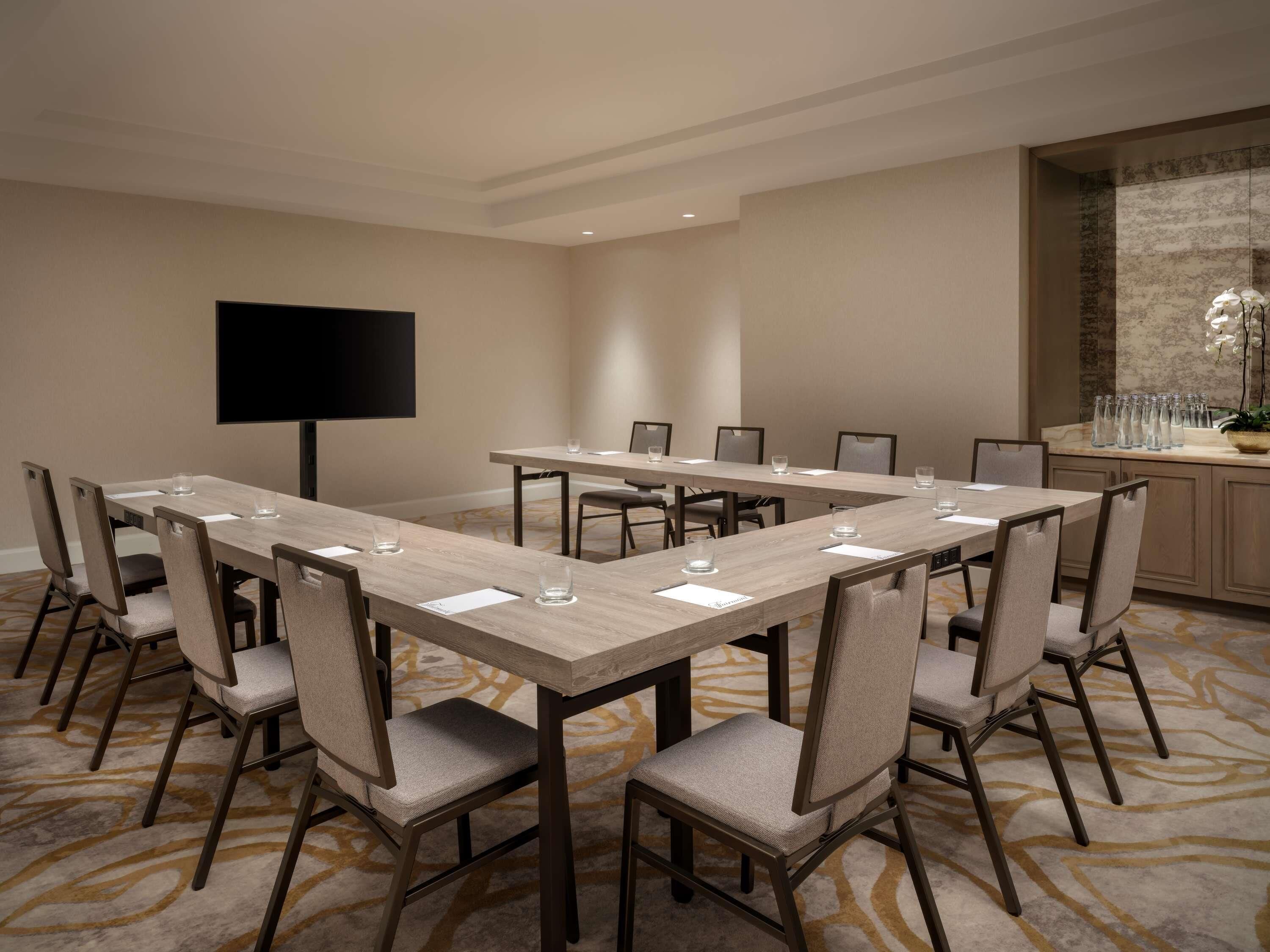 Fairmont Breakers Long Beach