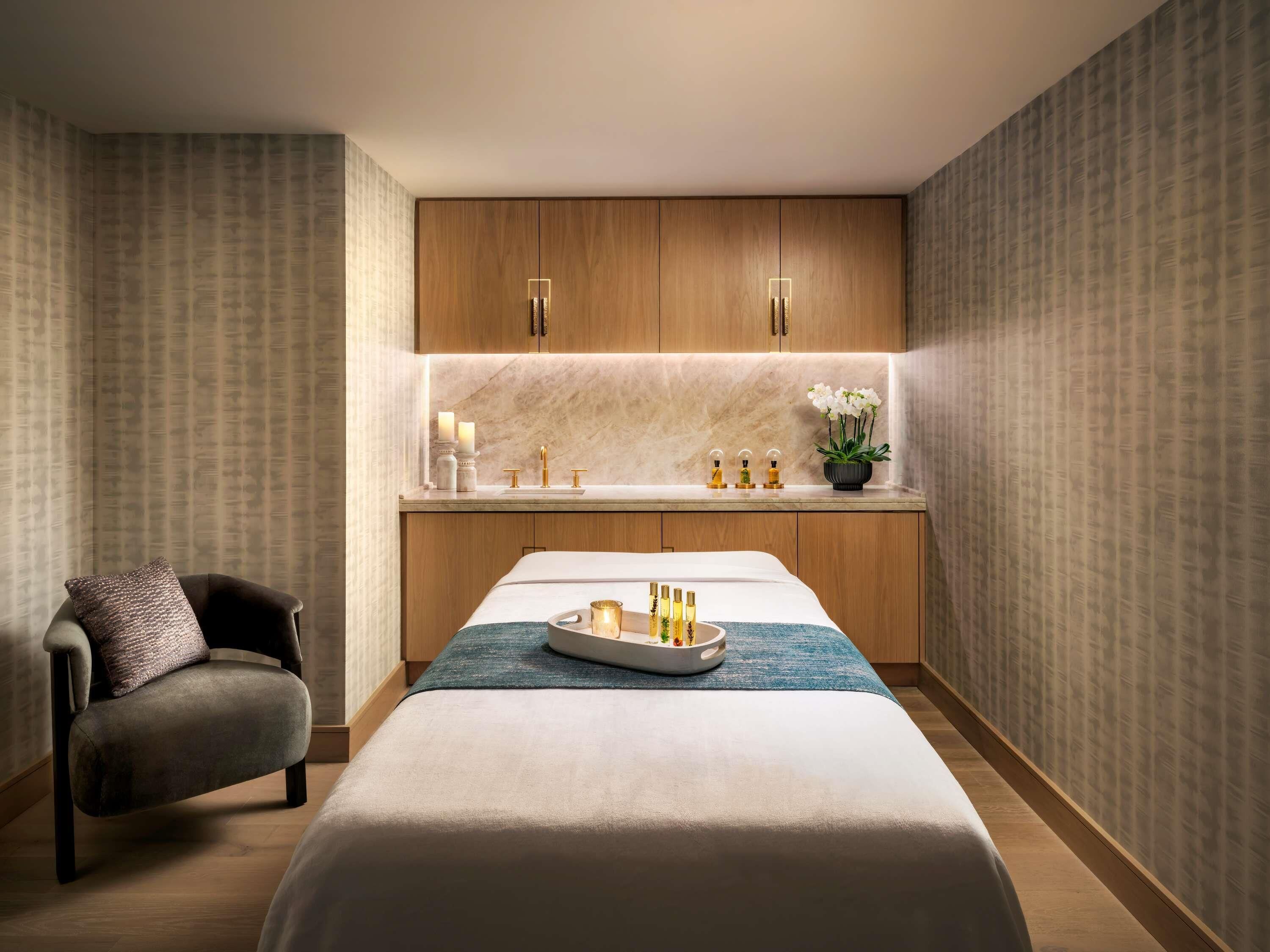 Fairmont Breakers Long Beach