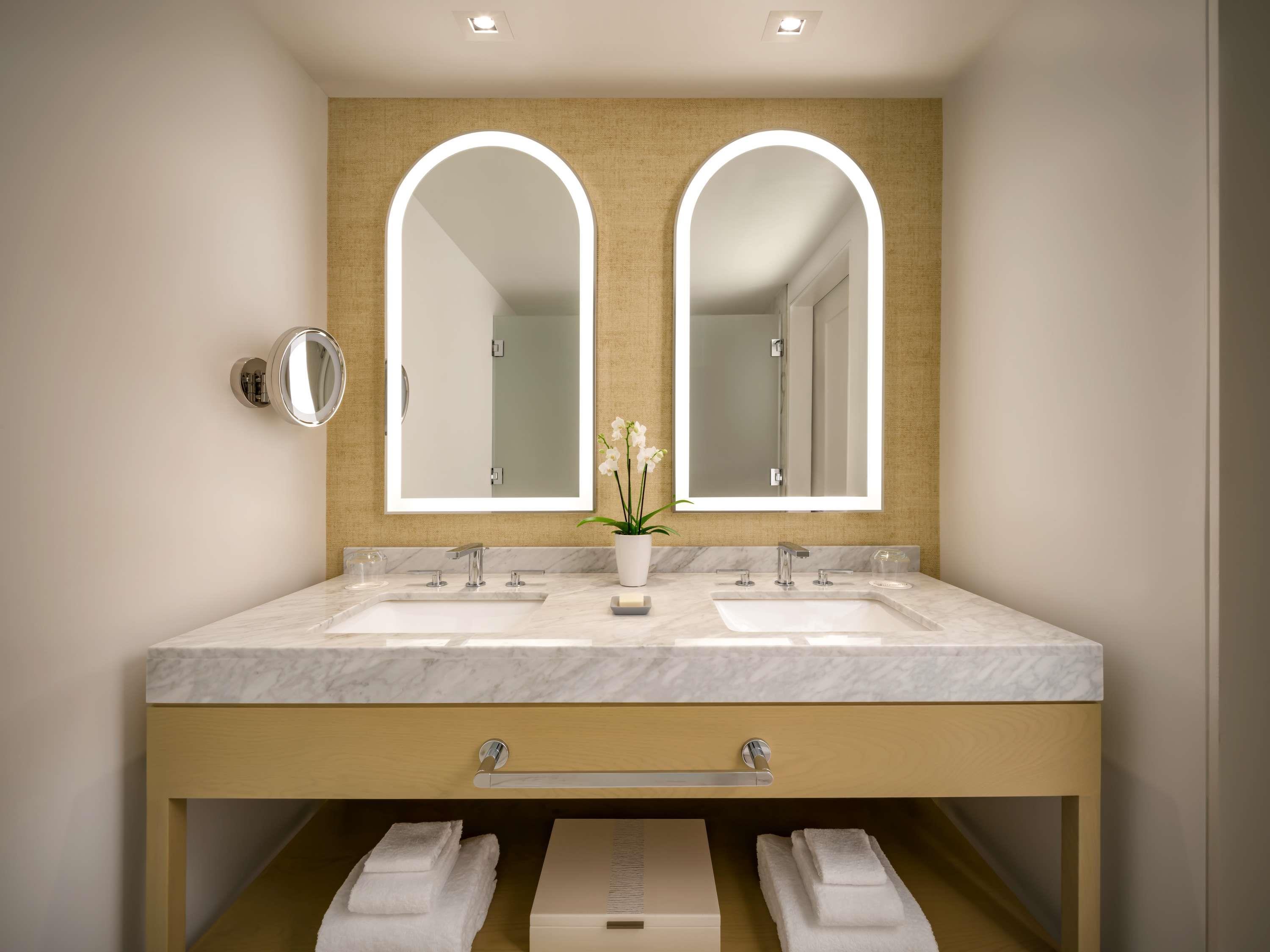 Fairmont Breakers Long Beach