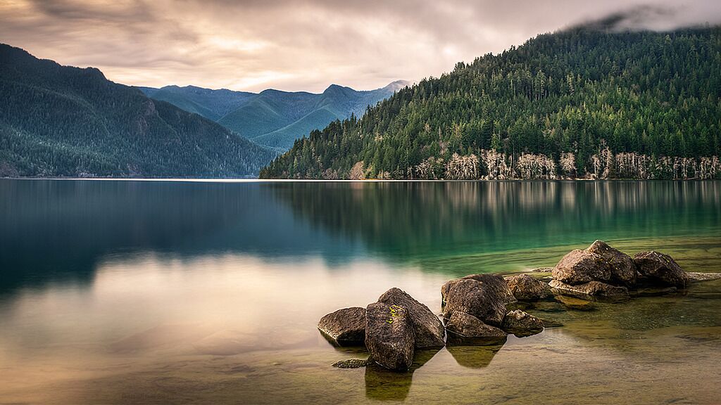 Olympic Inn & Suites