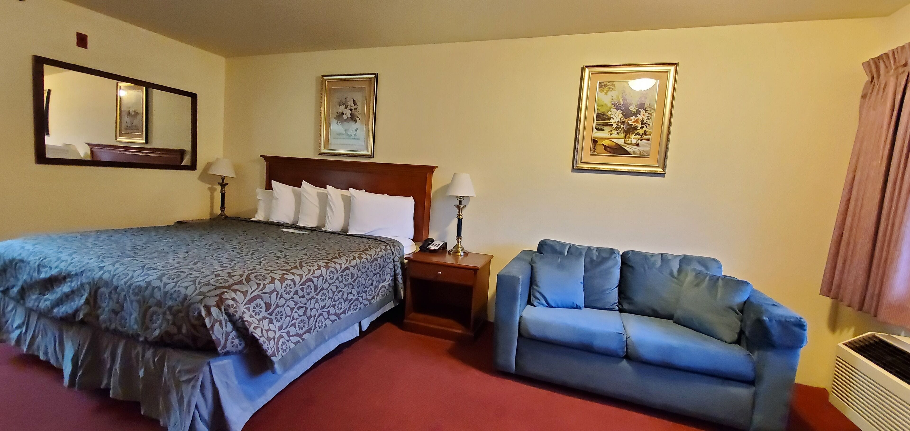 Olympic Inn & Suites