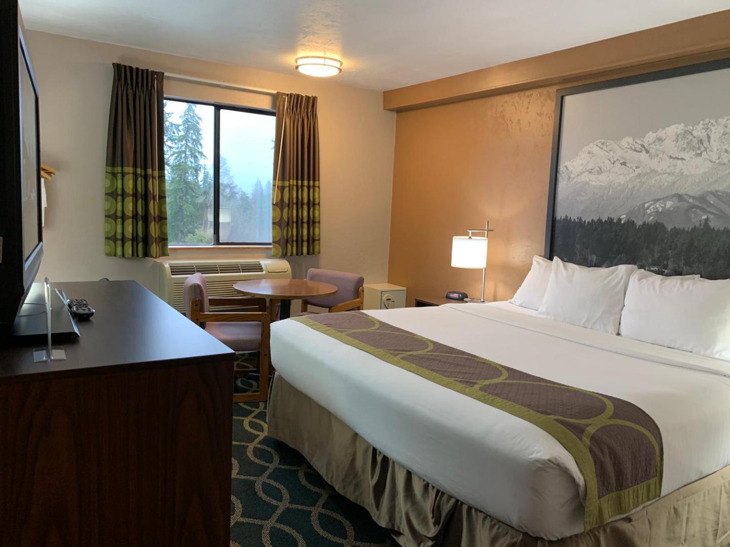 Super 8 by Wyndham Port Angeles at Olympic National Park Super 8 by Wyndham Port Angeles at Olympic National Park