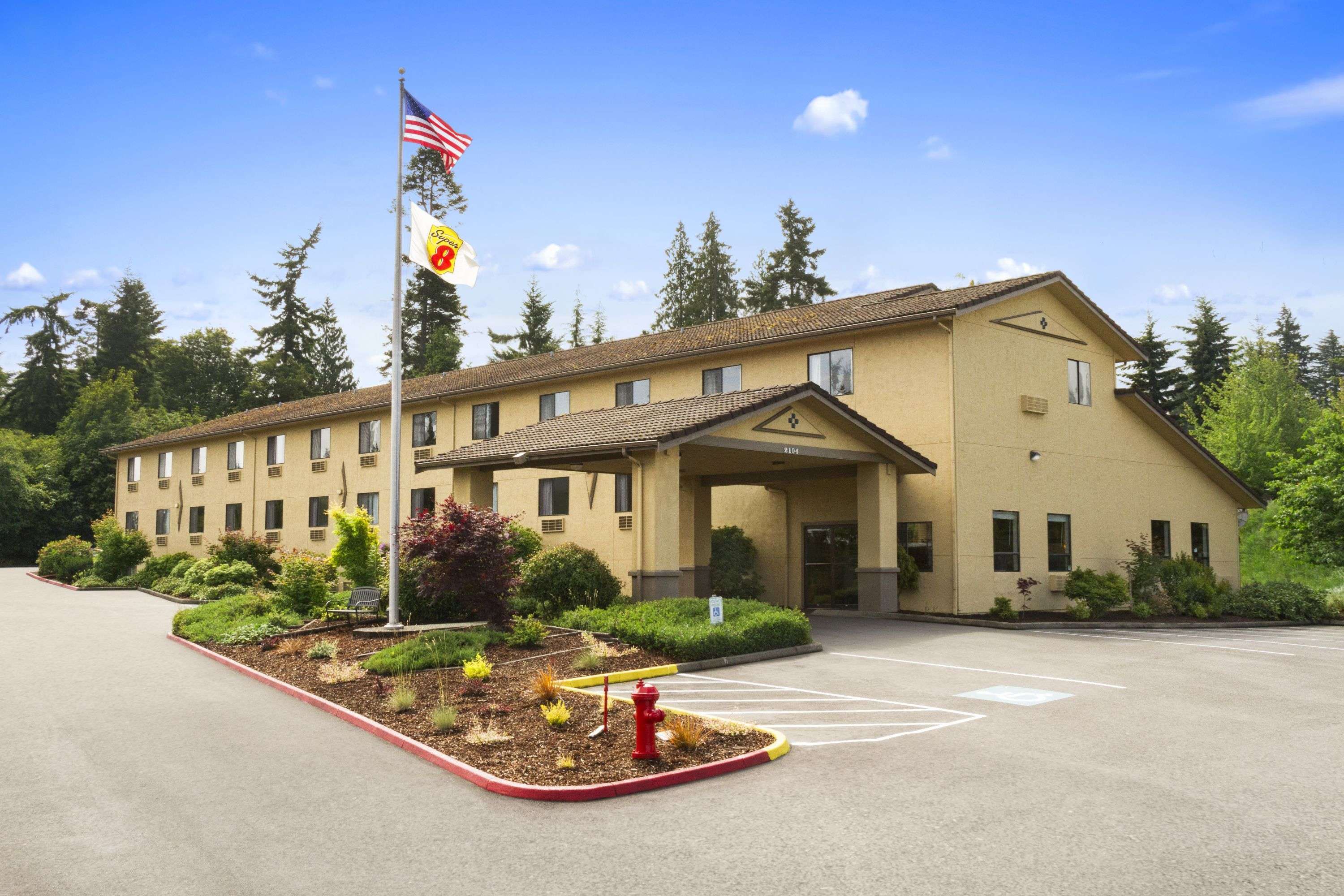 Super 8 by Wyndham Port Angeles at Olympic National Park Super 8 by Wyndham Port Angeles at Olympic National Park
