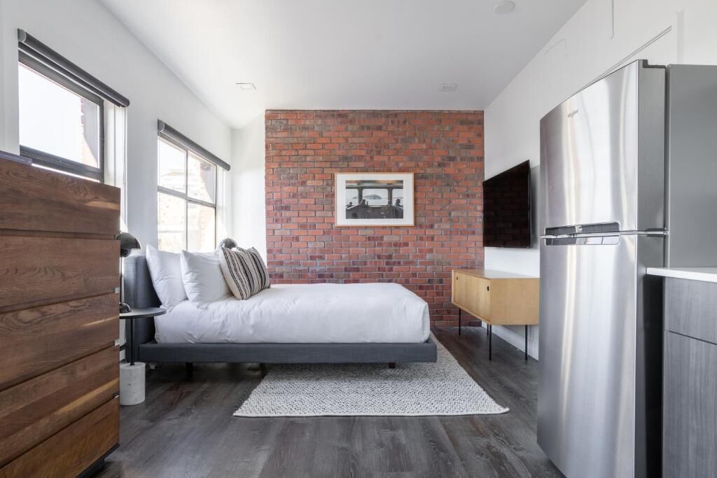 Reside Seattle Downtown, a Wyndham Residence