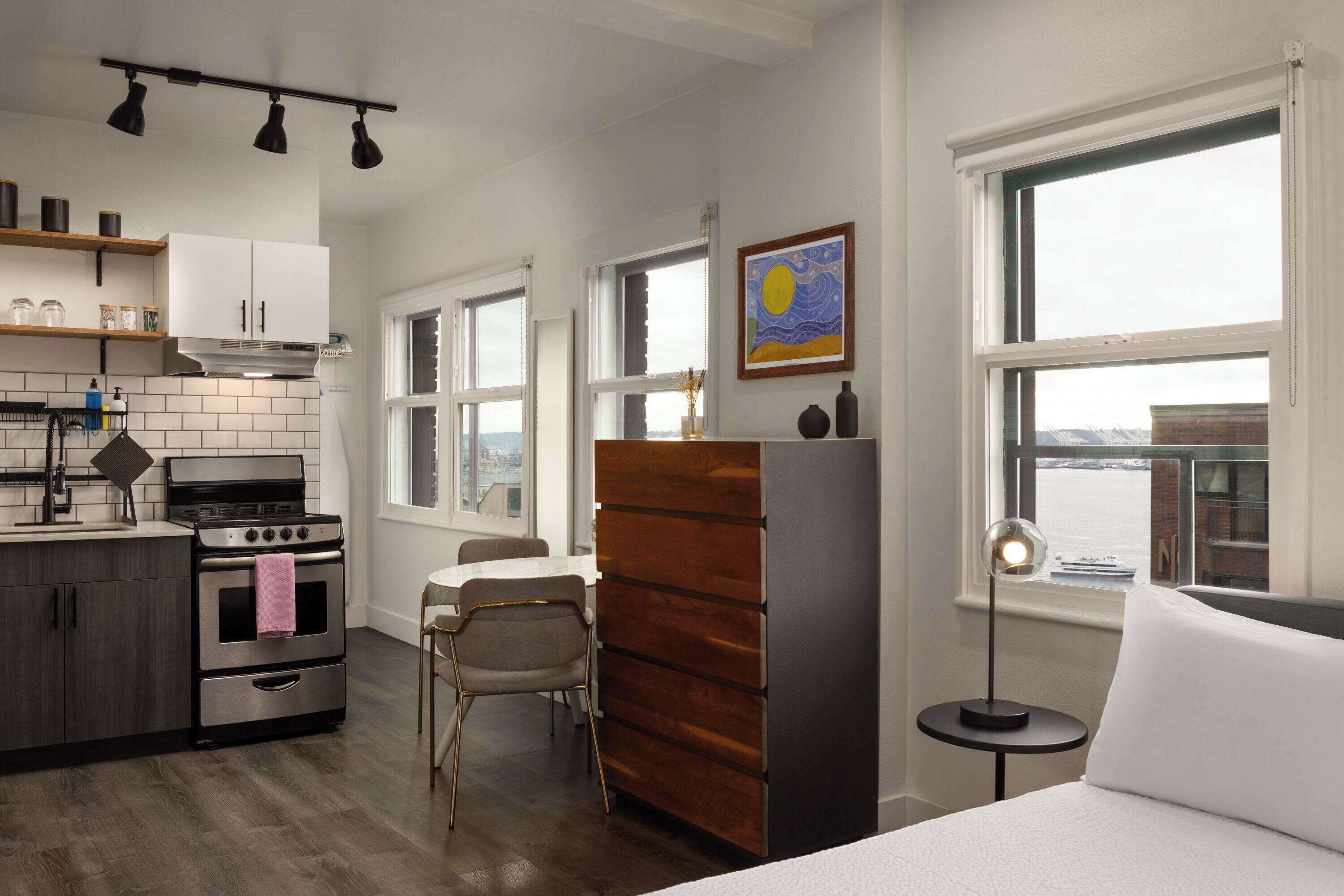 Reside Seattle Downtown, a Wyndham Residence