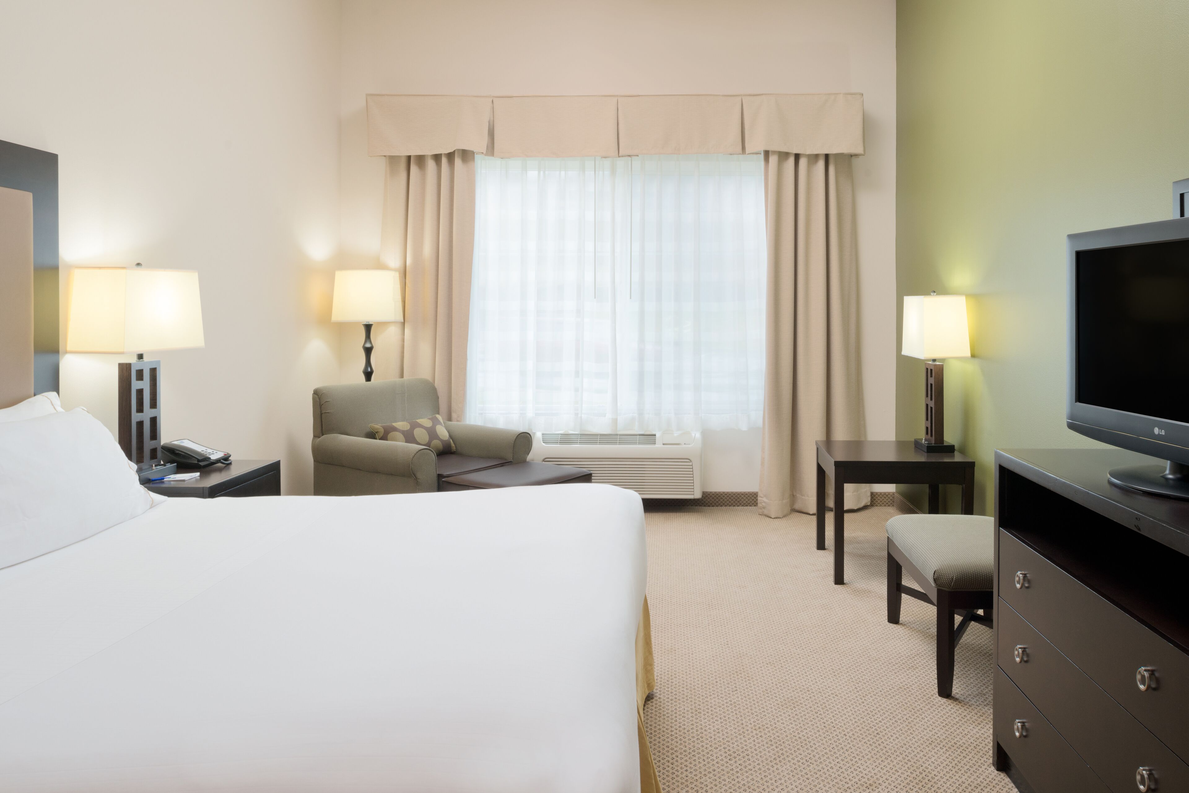 Holiday Inn Express Hotel & Suites North Sequim