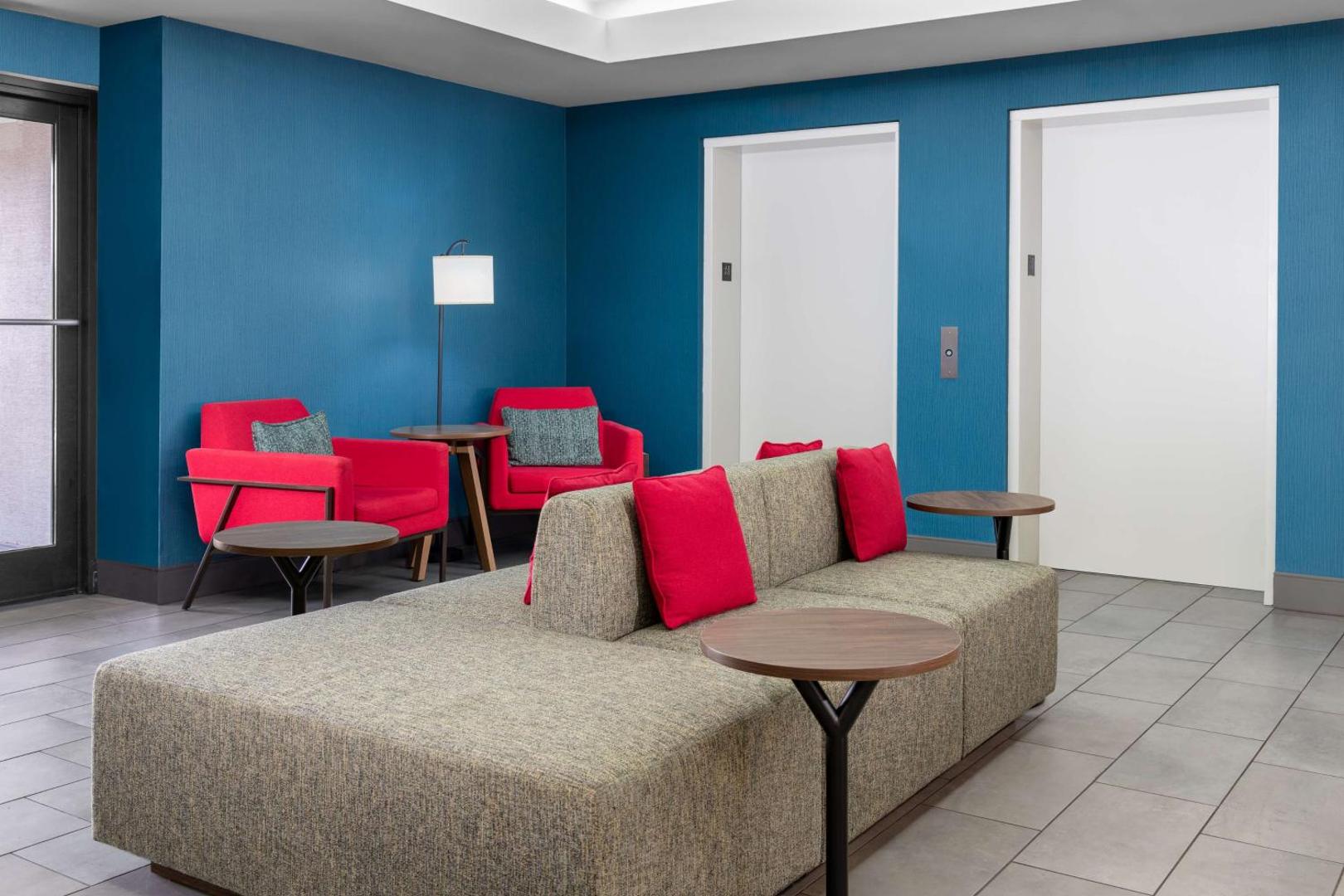 Hampton Inn Martinsburg Hampton Inn Martinsburg