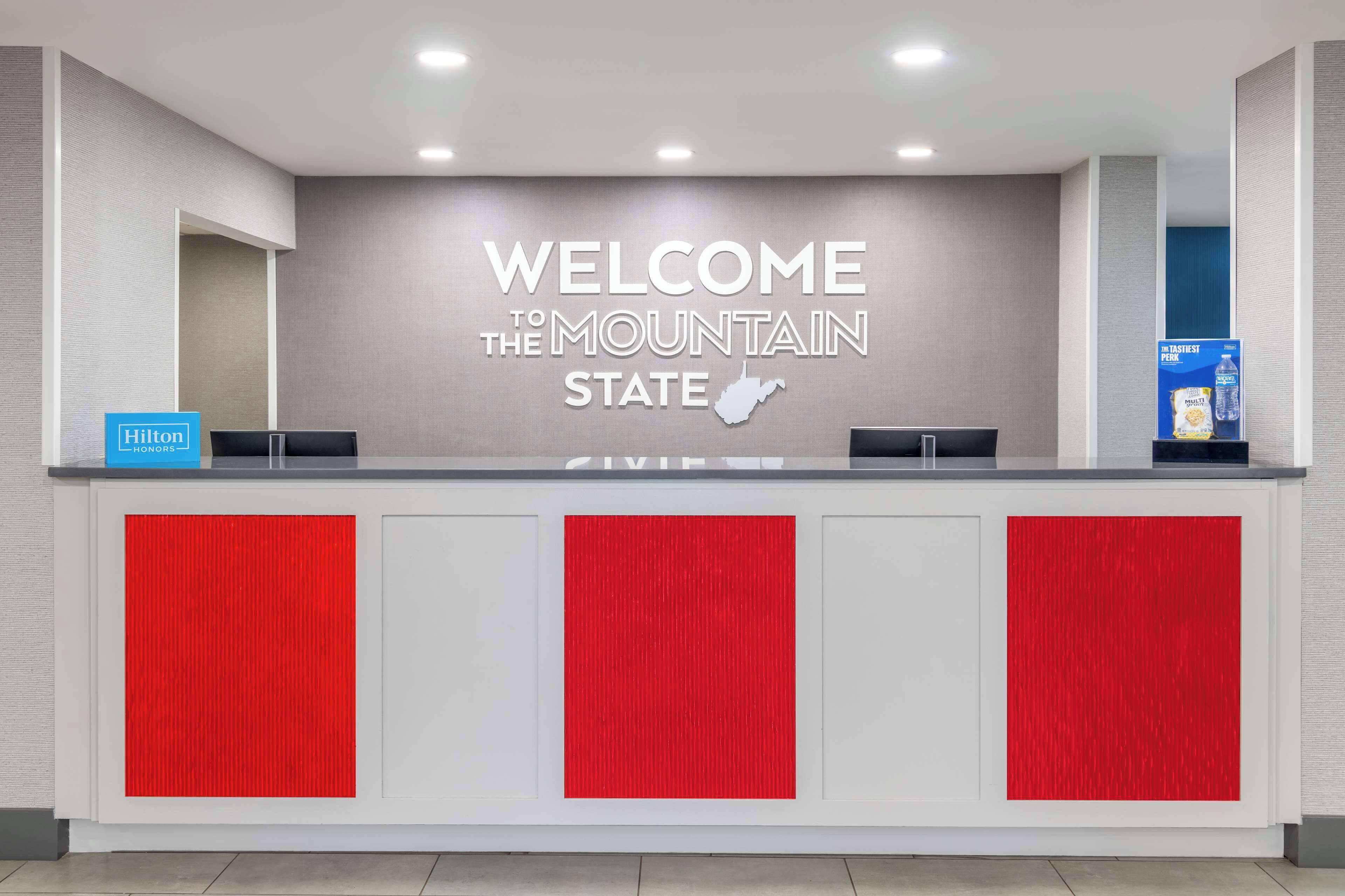 Hampton Inn Martinsburg Hampton Inn Martinsburg