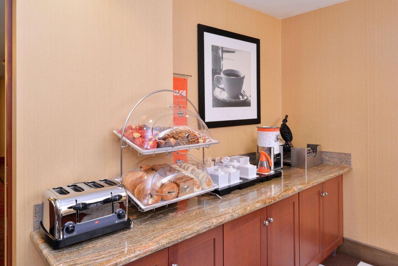 Hampton Inn Martinsburg Hampton Inn Martinsburg