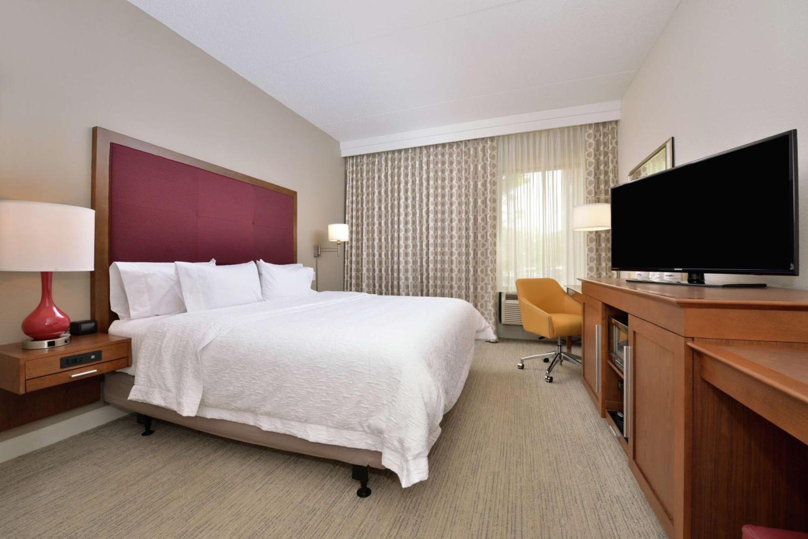 Hampton Inn Martinsburg Hampton Inn Martinsburg