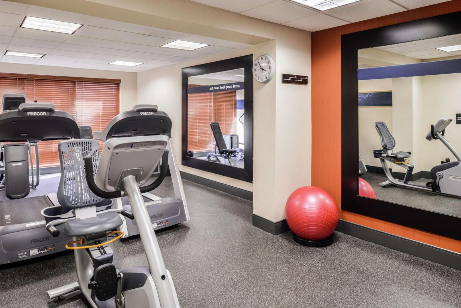 Hampton Inn Martinsburg Hampton Inn Martinsburg