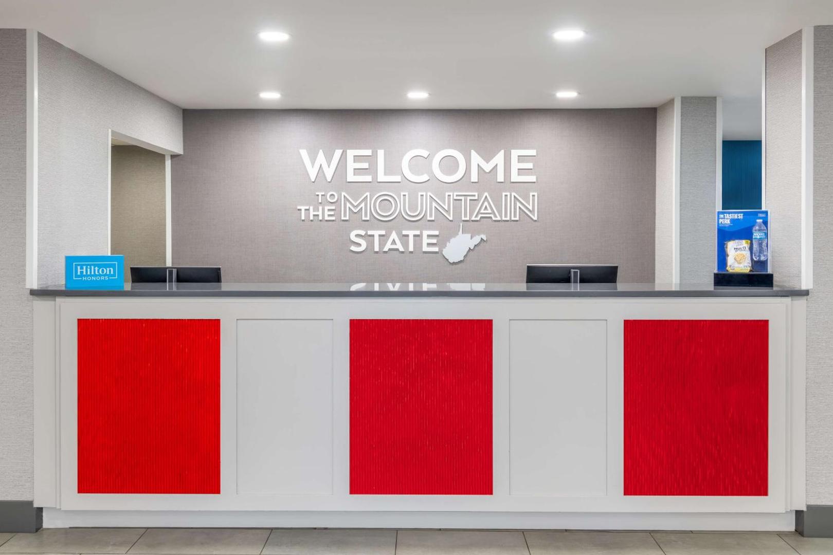 Hampton Inn Martinsburg Hampton Inn Martinsburg