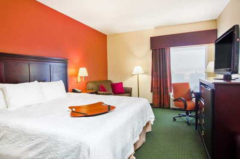 Hampton Inn Parkersburg-Mineral Wells Hampton Inn Parkersburg-Mineral Wells
