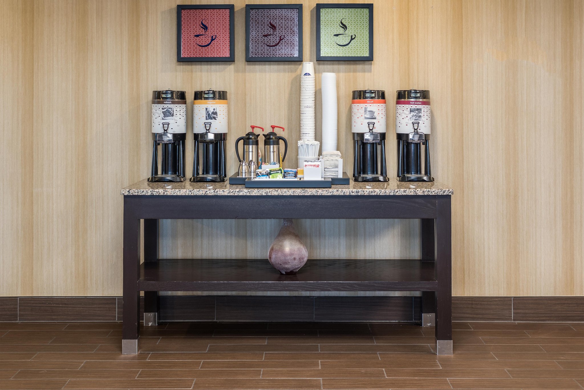 Hampton Inn Parkersburg-Mineral Wells Hampton Inn Parkersburg-Mineral Wells