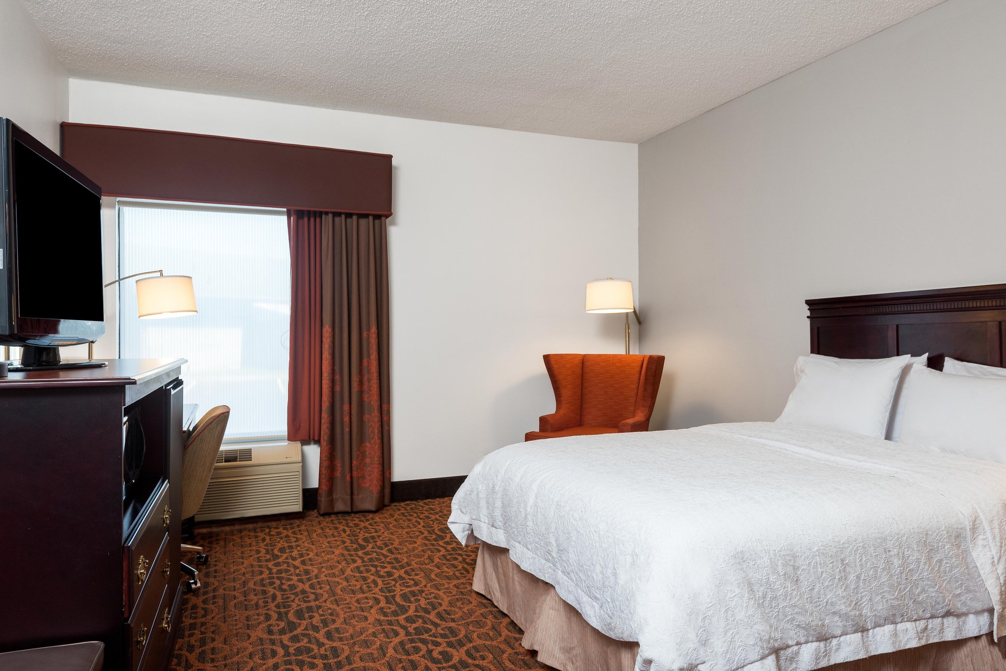 Hampton Inn Parkersburg-Mineral Wells Hampton Inn Parkersburg-Mineral Wells