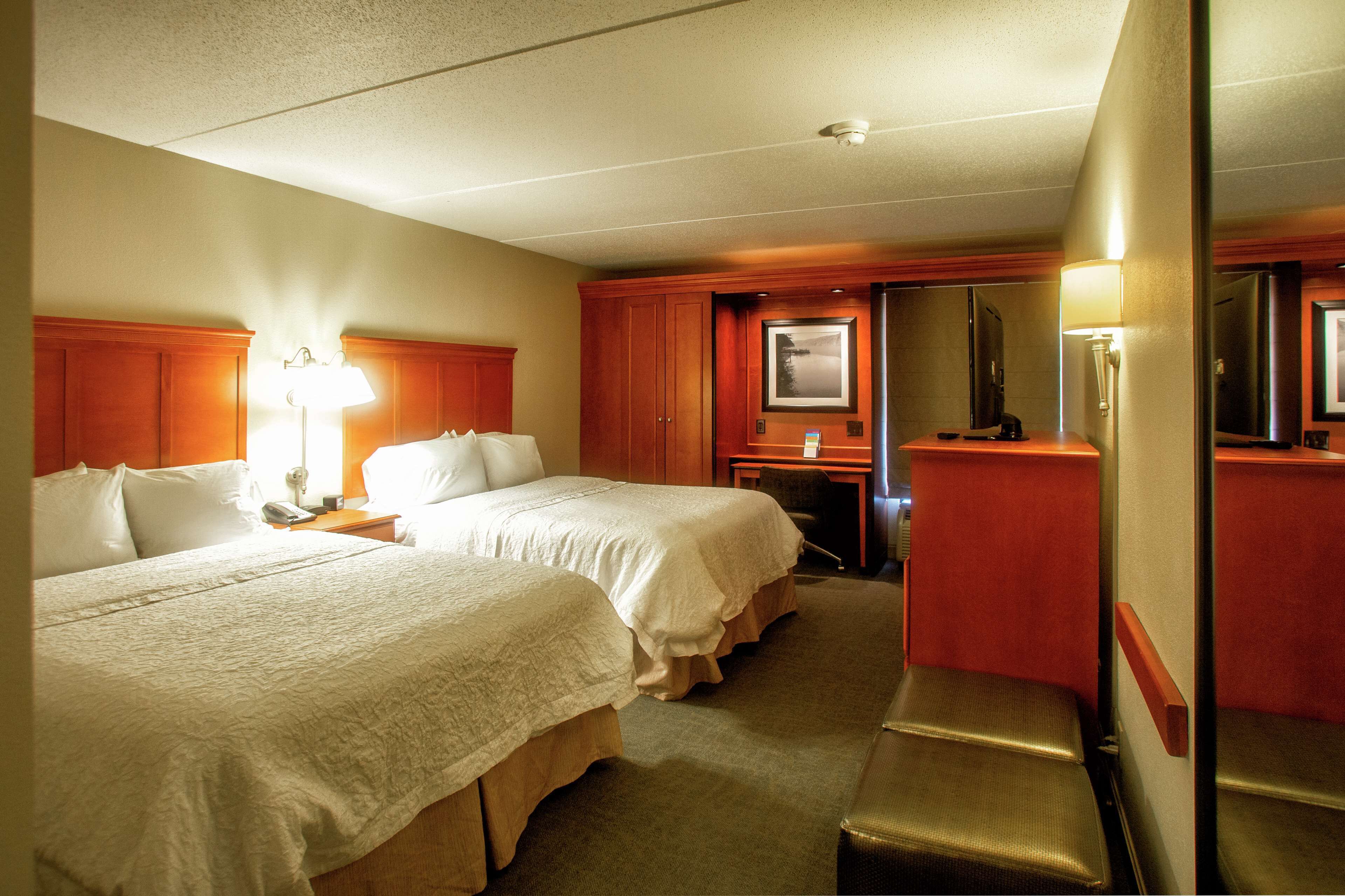 Hampton Inn Wheeling Hampton Inn Wheeling
