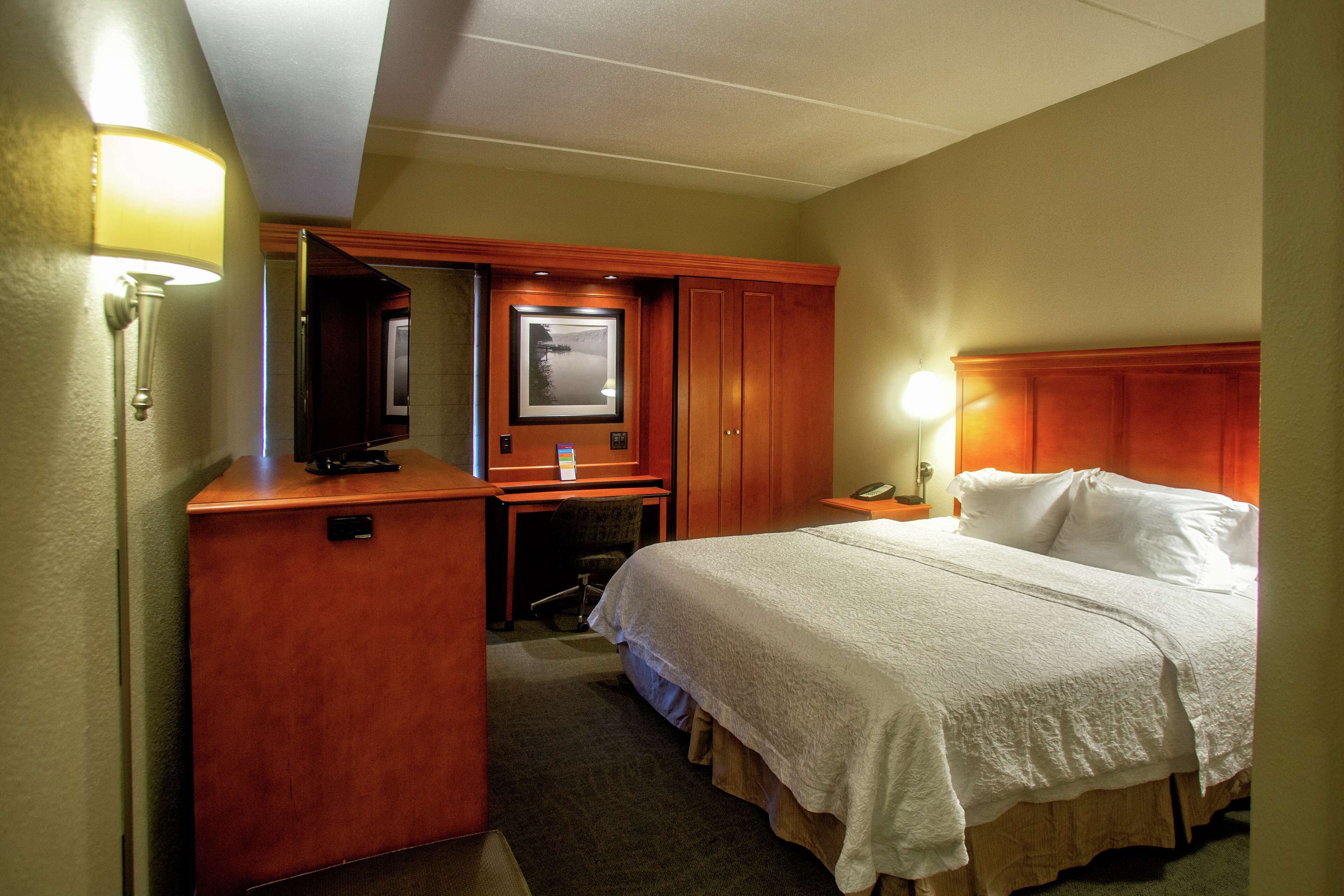 Hampton Inn Wheeling Hampton Inn Wheeling