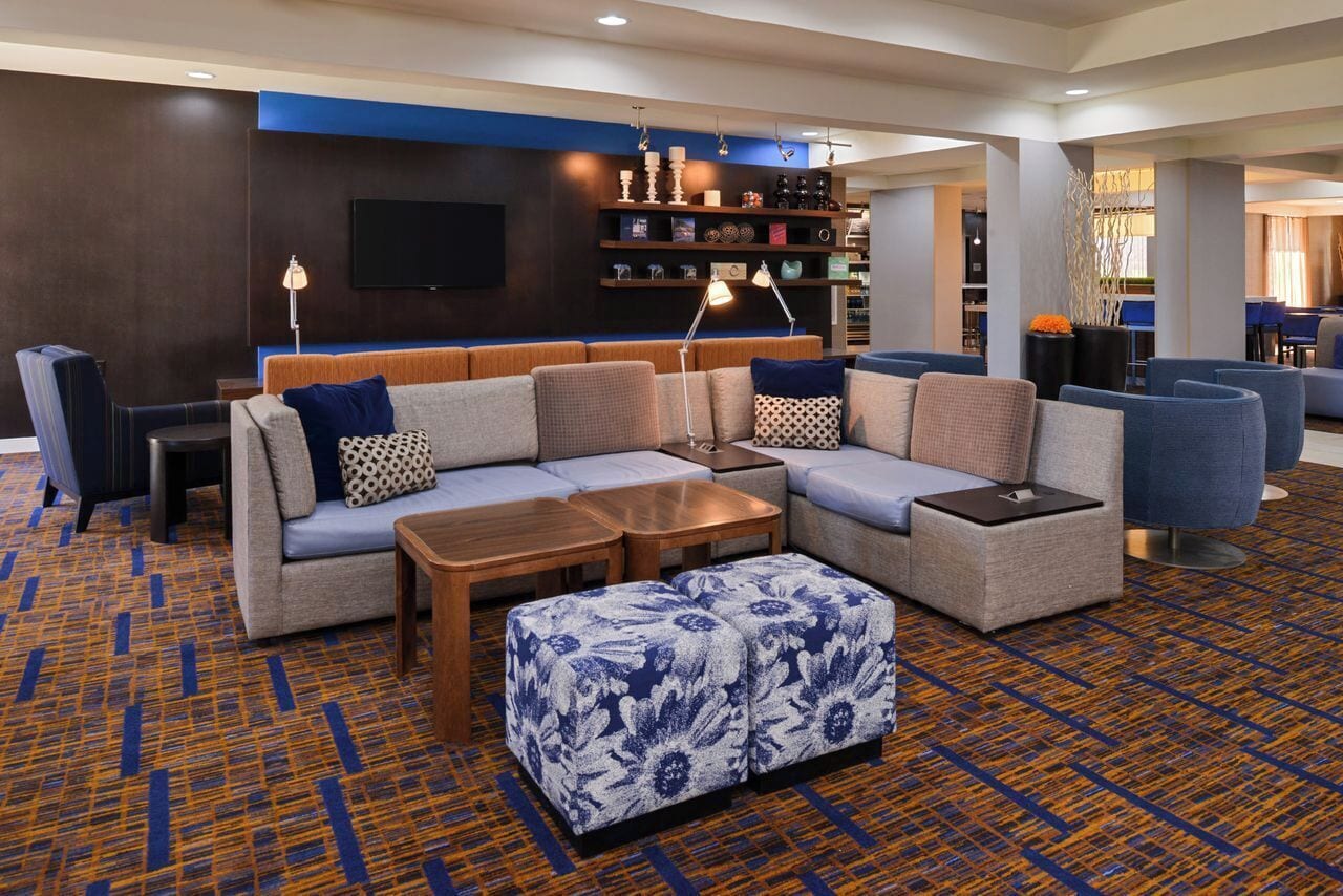 Country Inn & Suites by Radisson Brown Deer