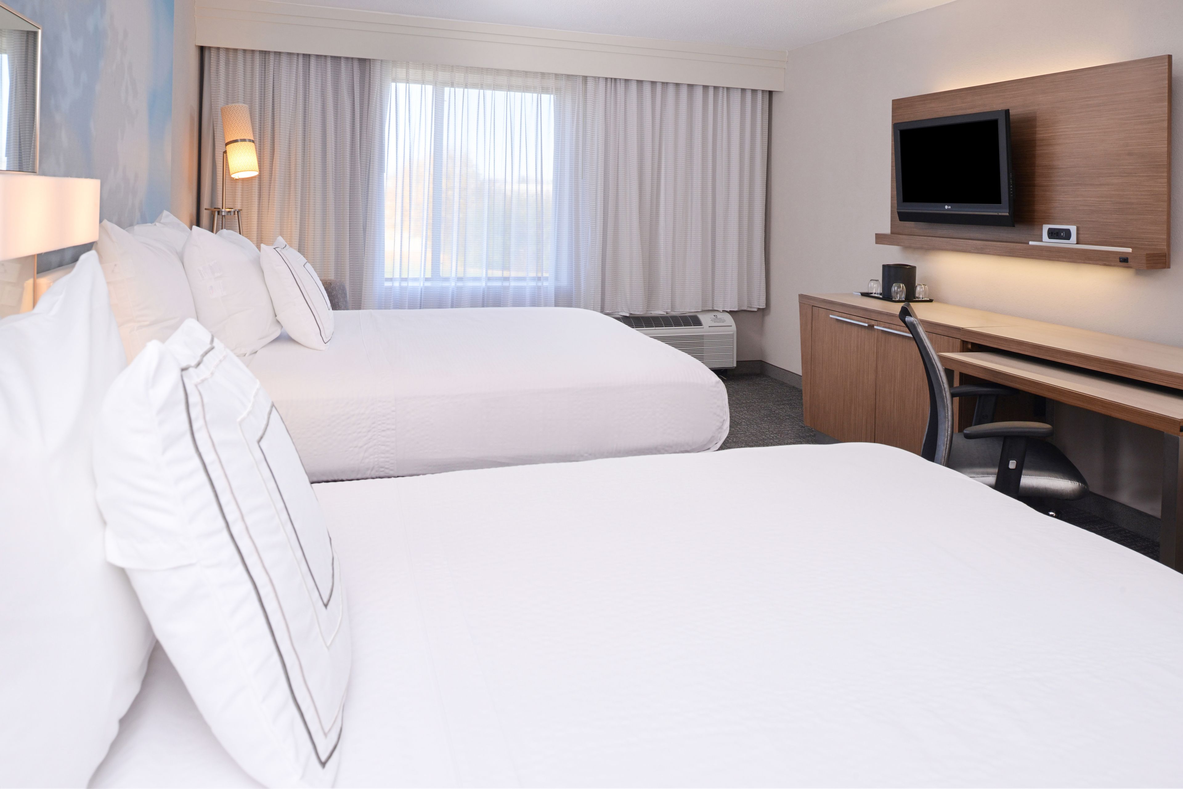 Country Inn & Suites by Radisson Brown Deer