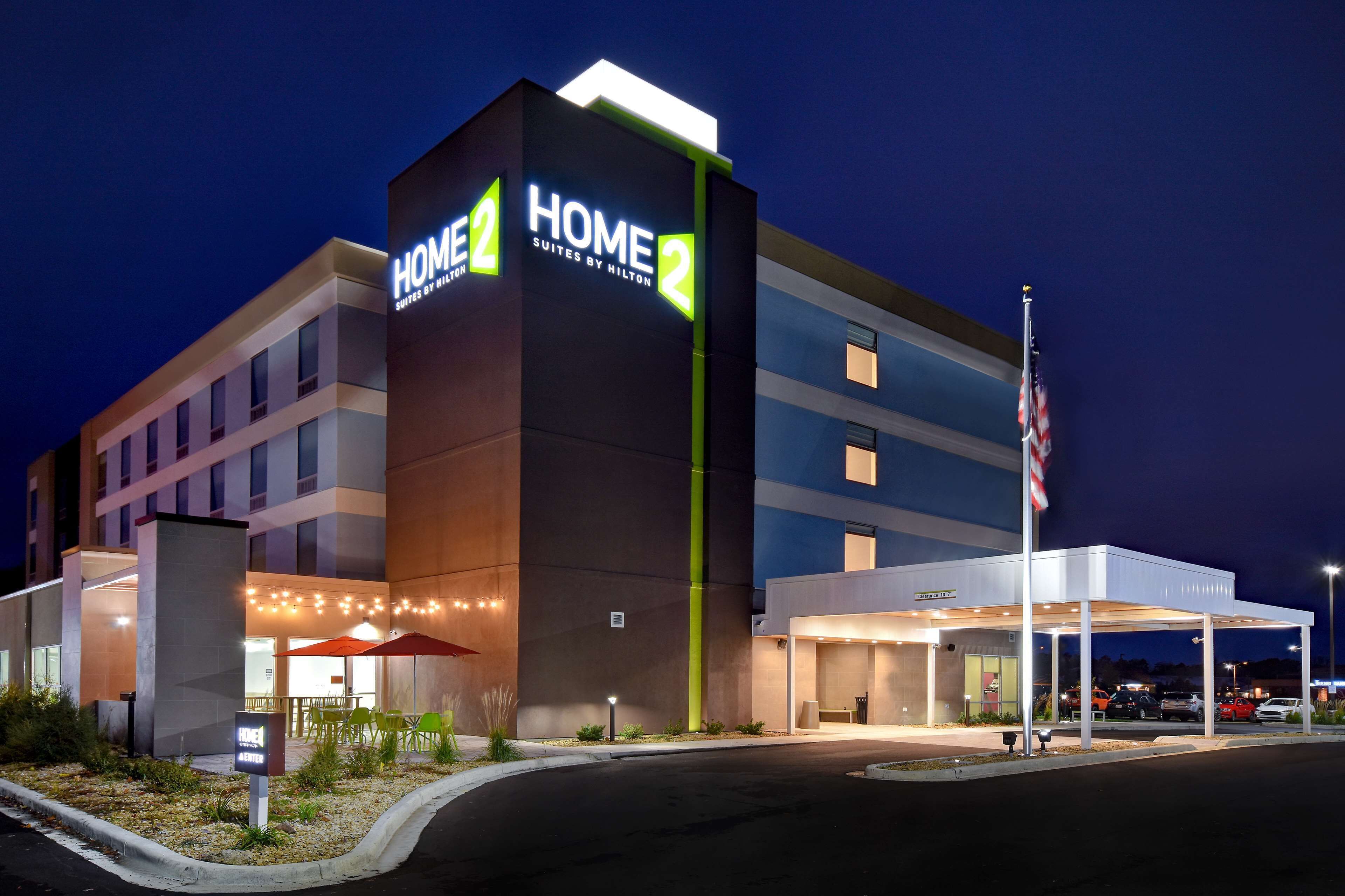 Home2 Suites by Hilton Eau Claire South Home2 Suites by Hilton Eau Claire South