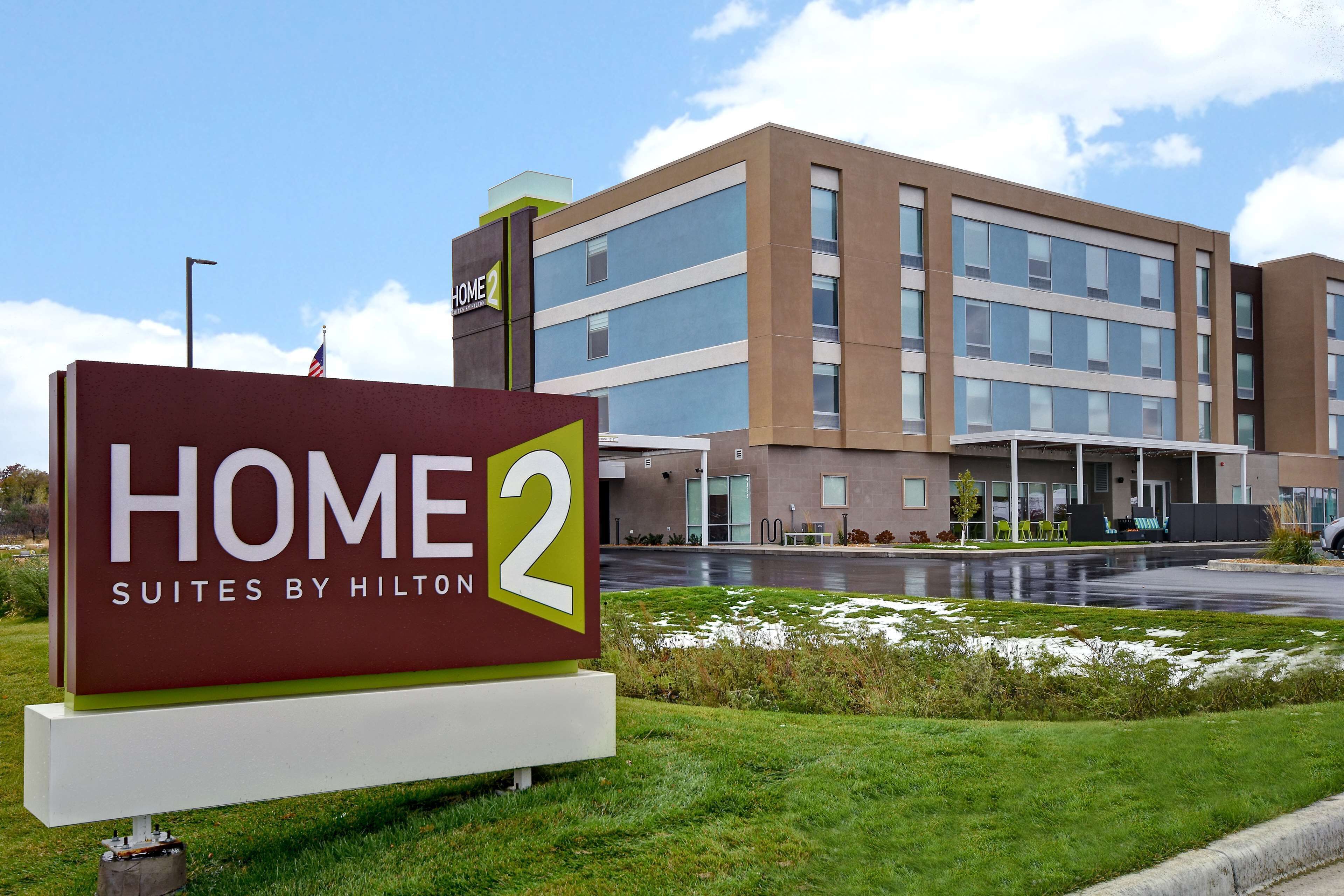 Home2 Suites by Hilton Eau Claire South Home2 Suites by Hilton Eau Claire South