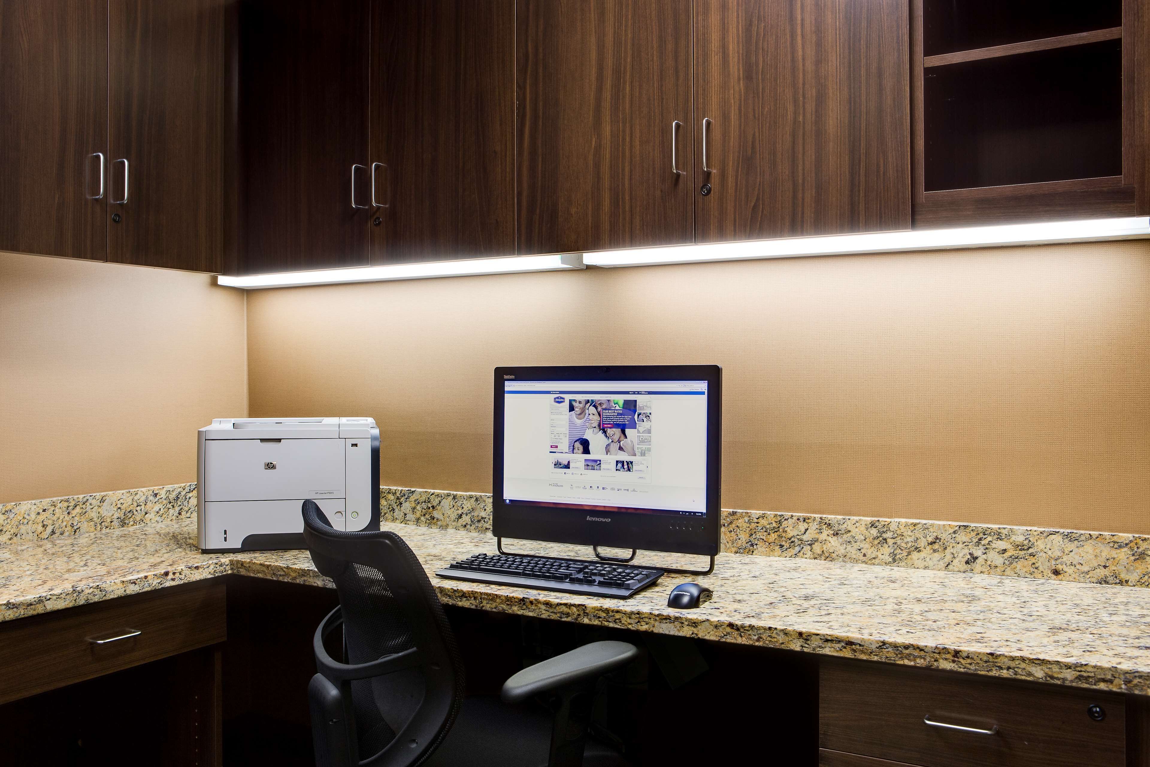 Hampton Inn & Suites Grafton Hampton Inn & Suites Grafton