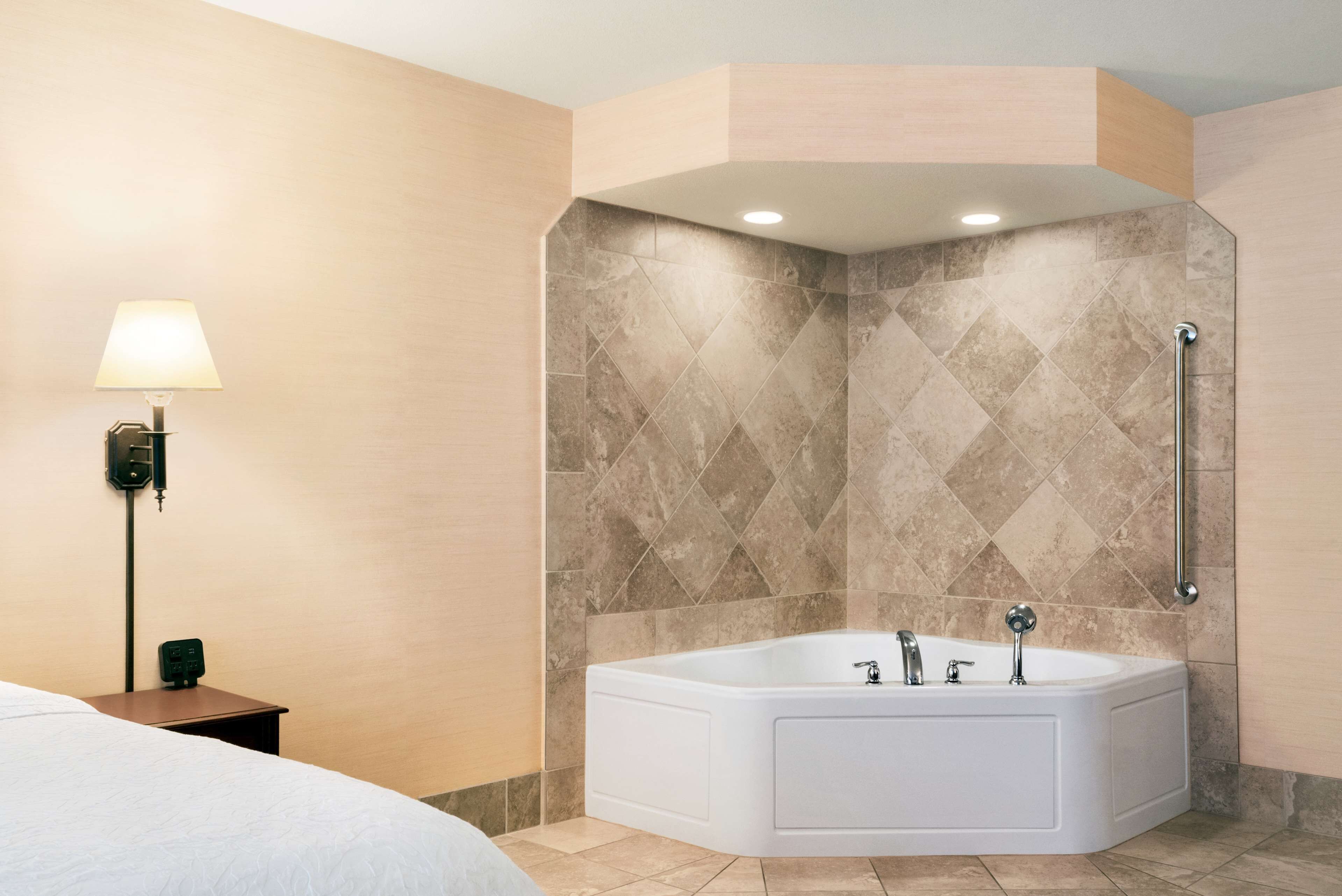 Hampton Inn & Suites Grafton Hampton Inn & Suites Grafton