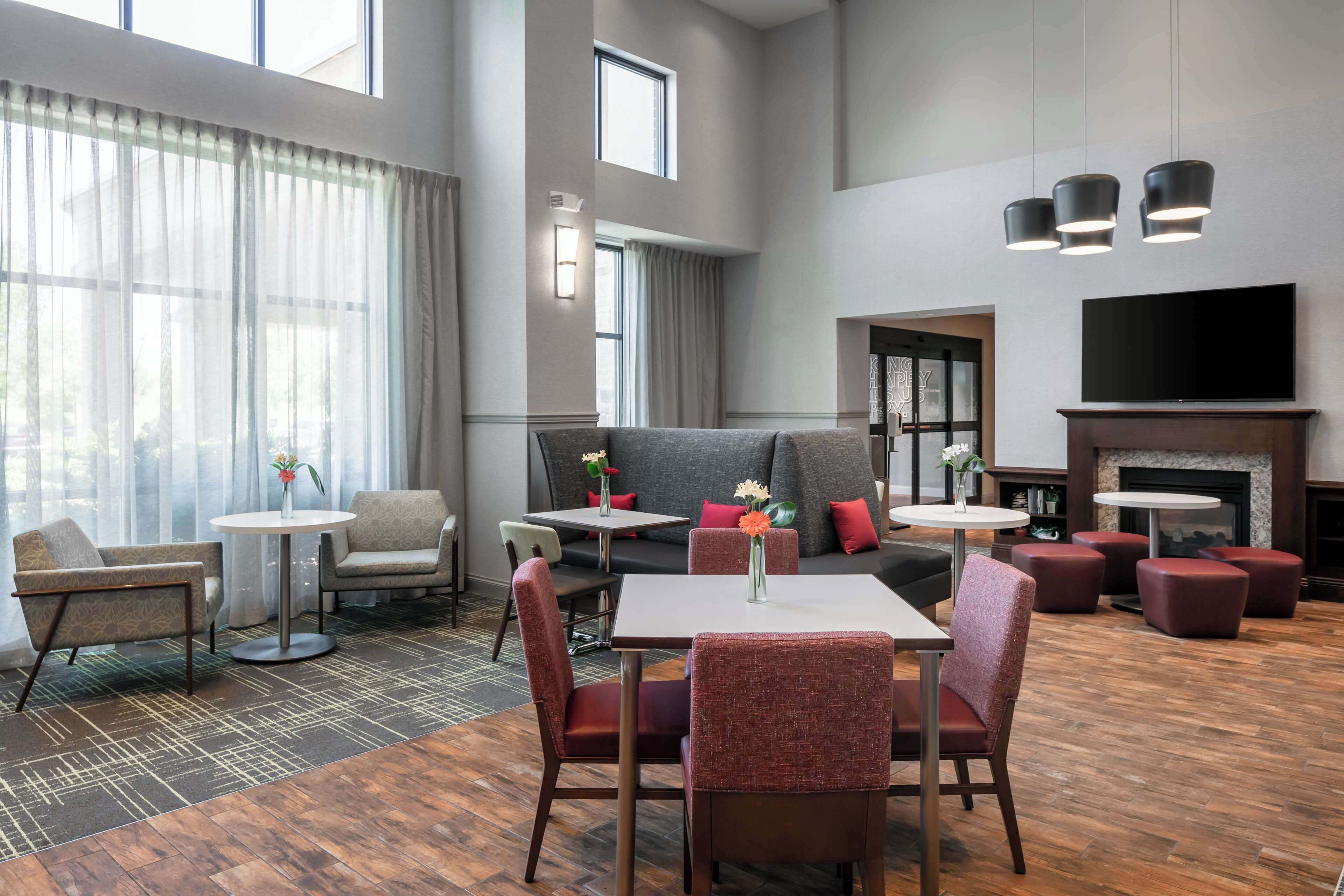 Hampton Inn & Suites Grafton Hampton Inn & Suites Grafton