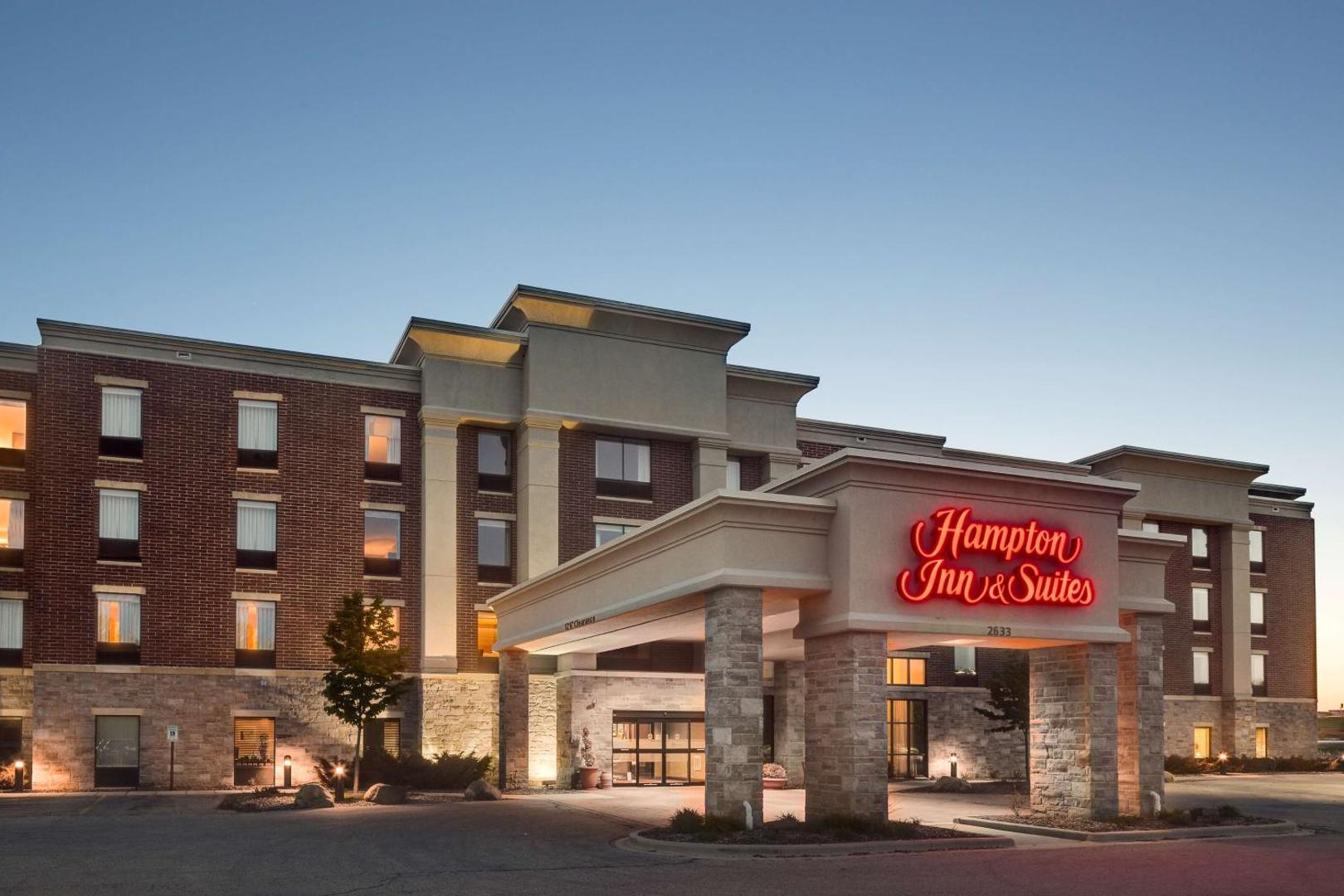 Hampton Inn & Suites Grafton Hampton Inn & Suites Grafton