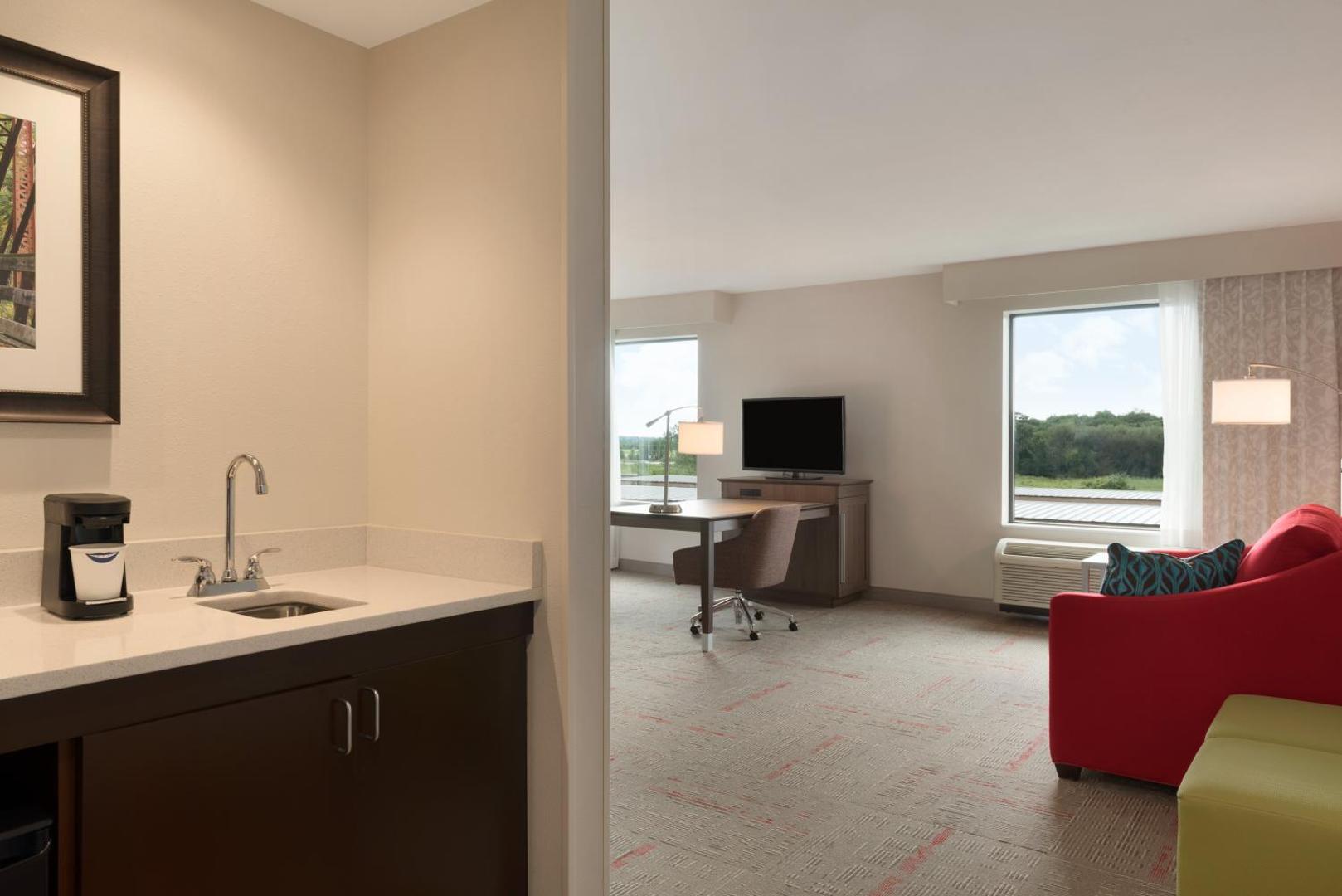 Hampton Inn & Suites Kenosha Hampton Inn & Suites Kenosha