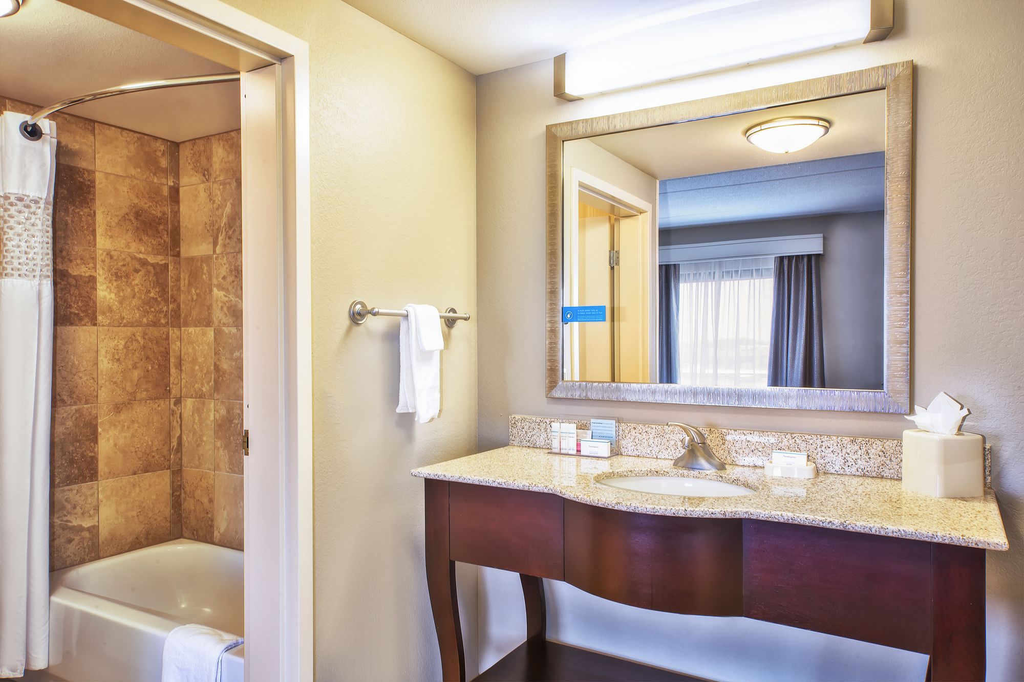 Hampton Inn & Suites Madison-West Hampton Inn & Suites Madison-West