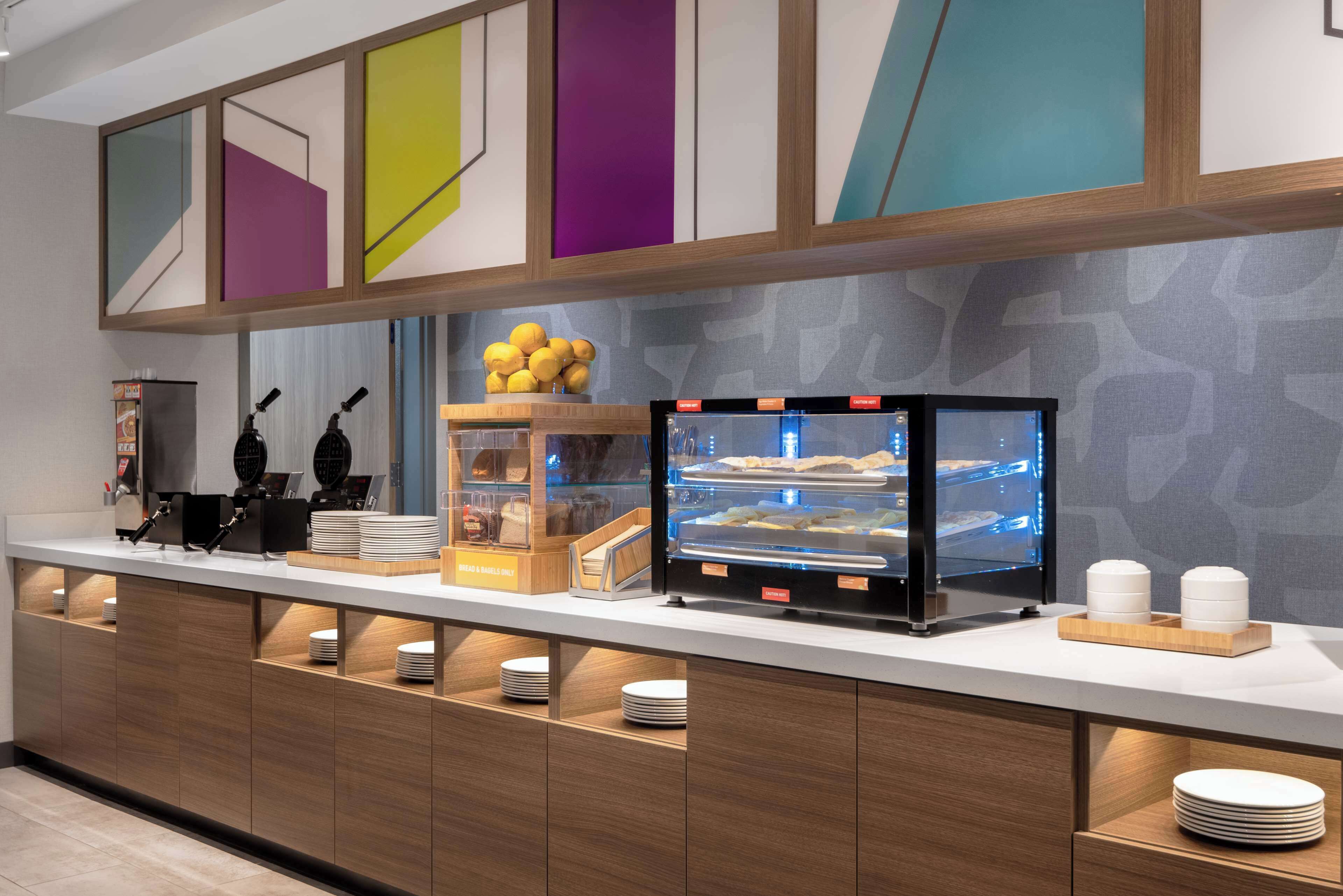 Home2 Suites by Hilton Sheboygan Home2 Suites by Hilton Sheboygan