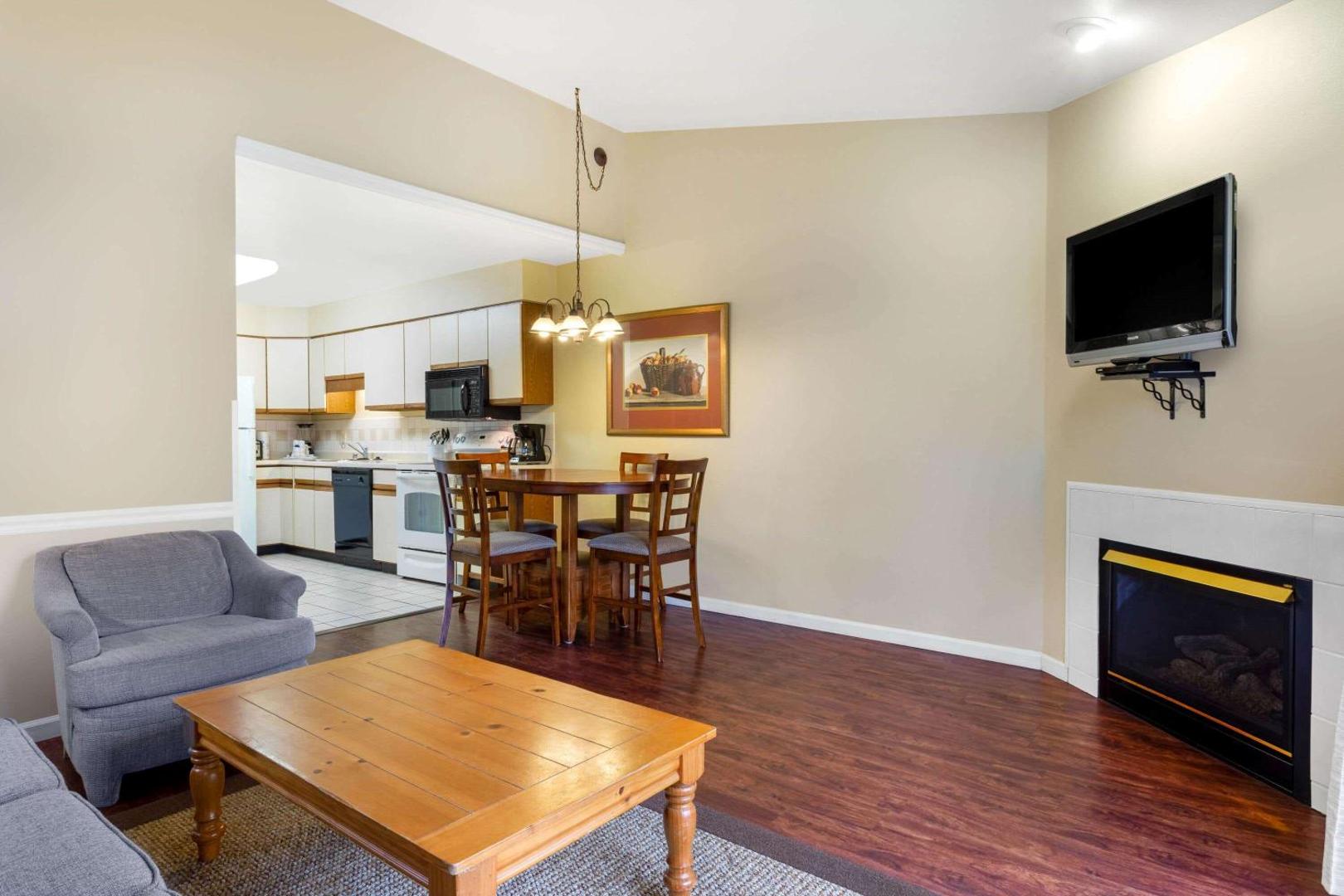 Tamarack Wisconsin Dells a Ramada by Wyndham Tamarack Wisconsin Dells a Ramada by Wyndham