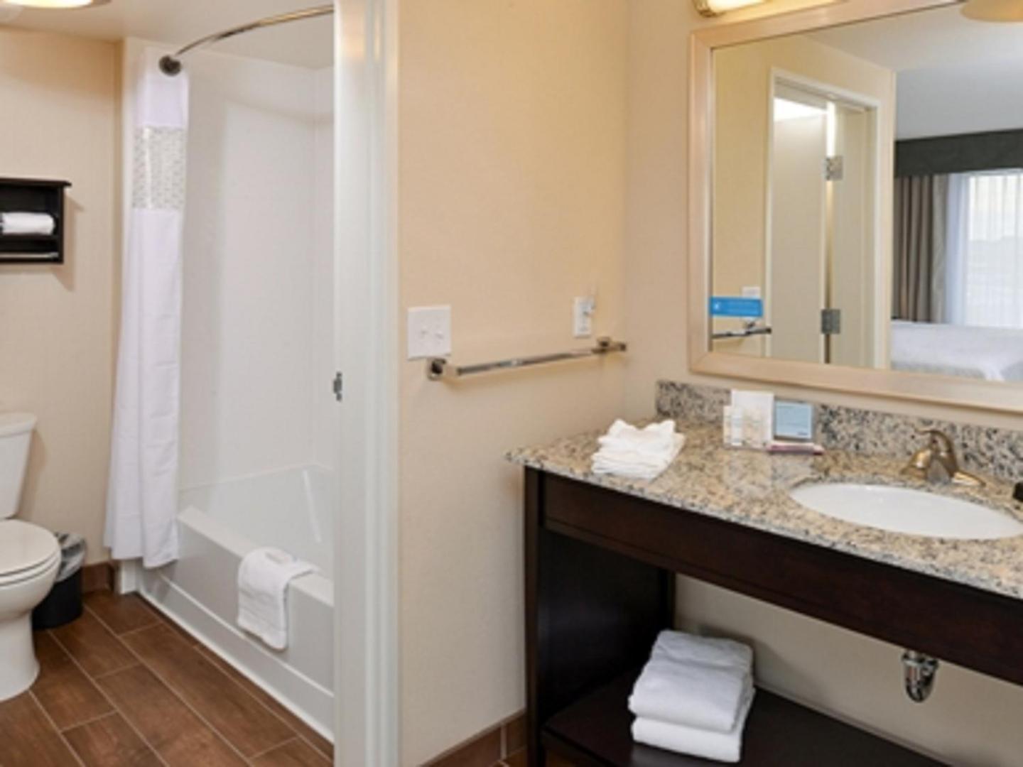 Hampton Inn & Suites Douglas Hampton Inn & Suites Douglas