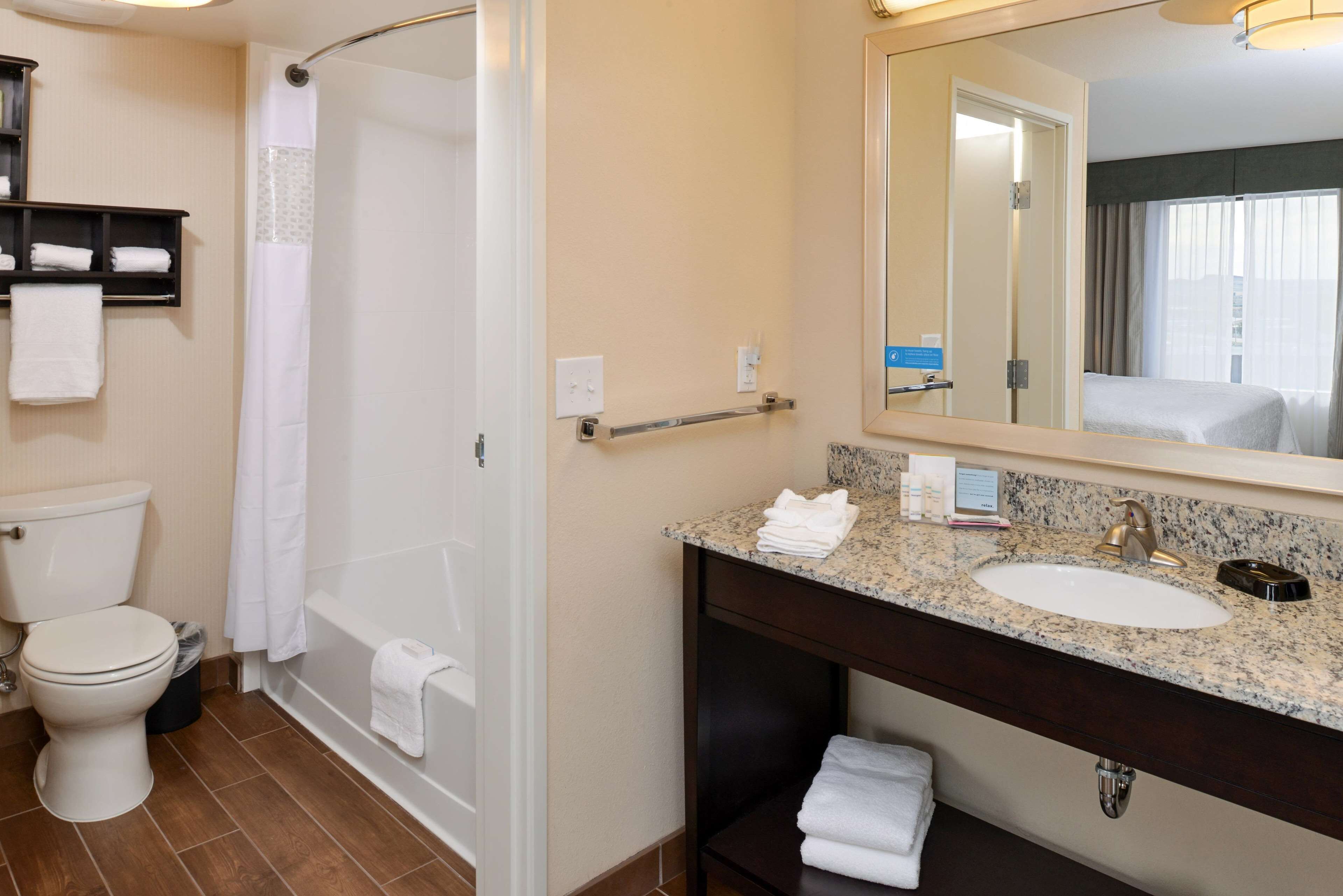 Hampton Inn & Suites Douglas Hampton Inn & Suites Douglas