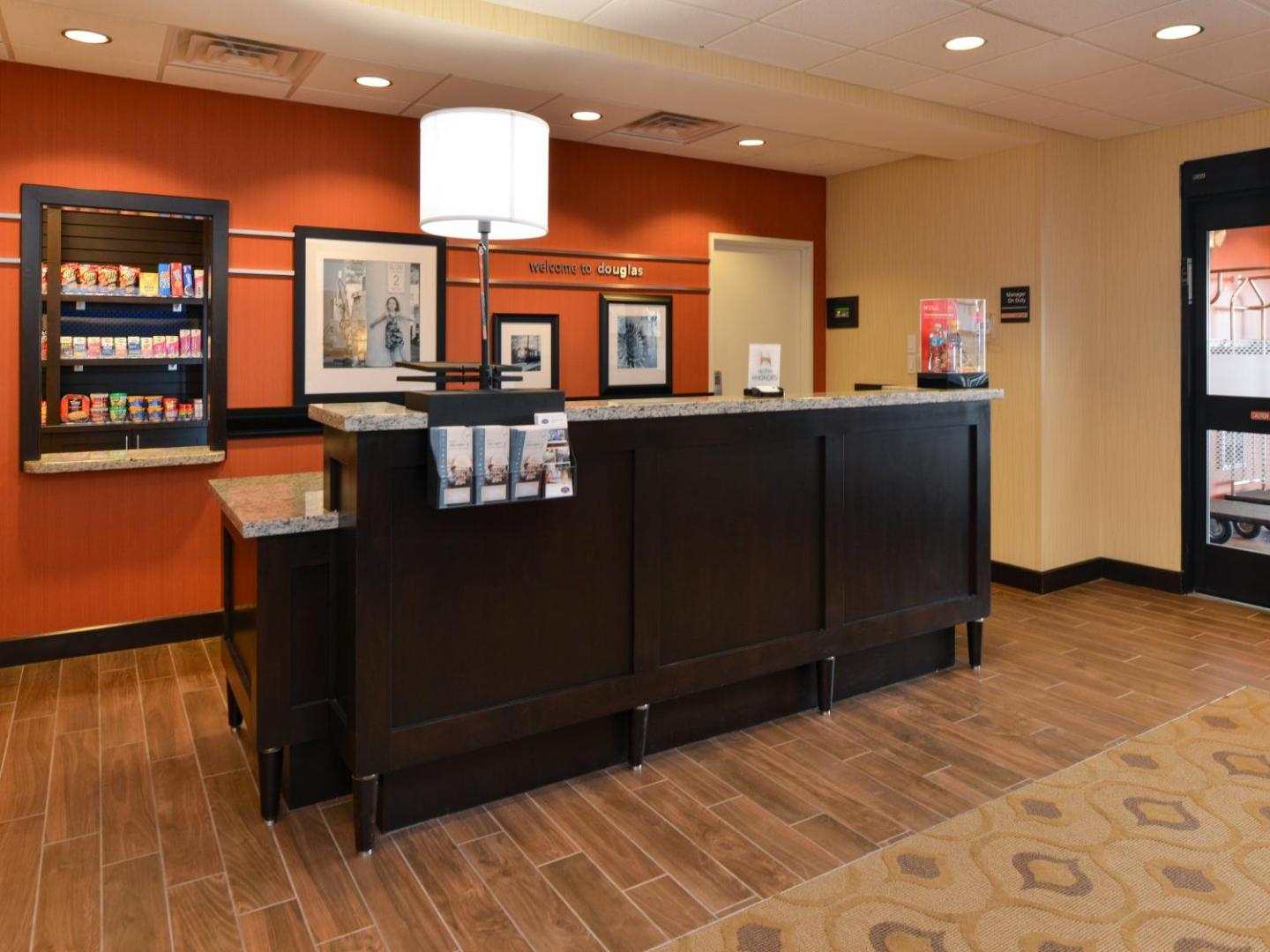 Hampton Inn & Suites Douglas Hampton Inn & Suites Douglas