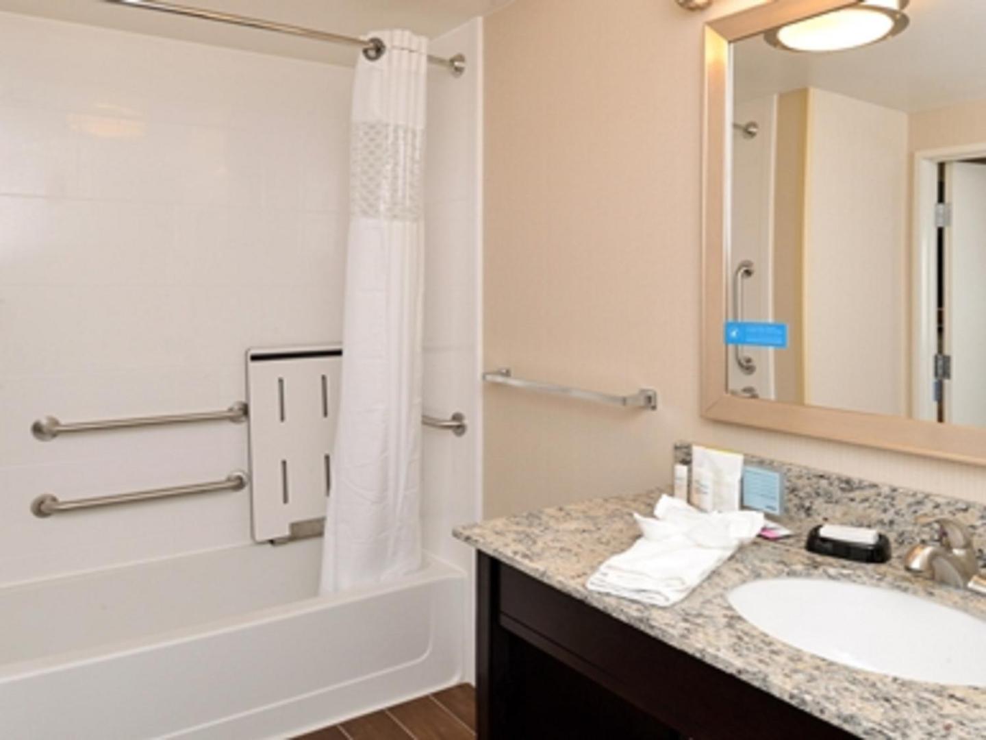 Hampton Inn & Suites Douglas Hampton Inn & Suites Douglas