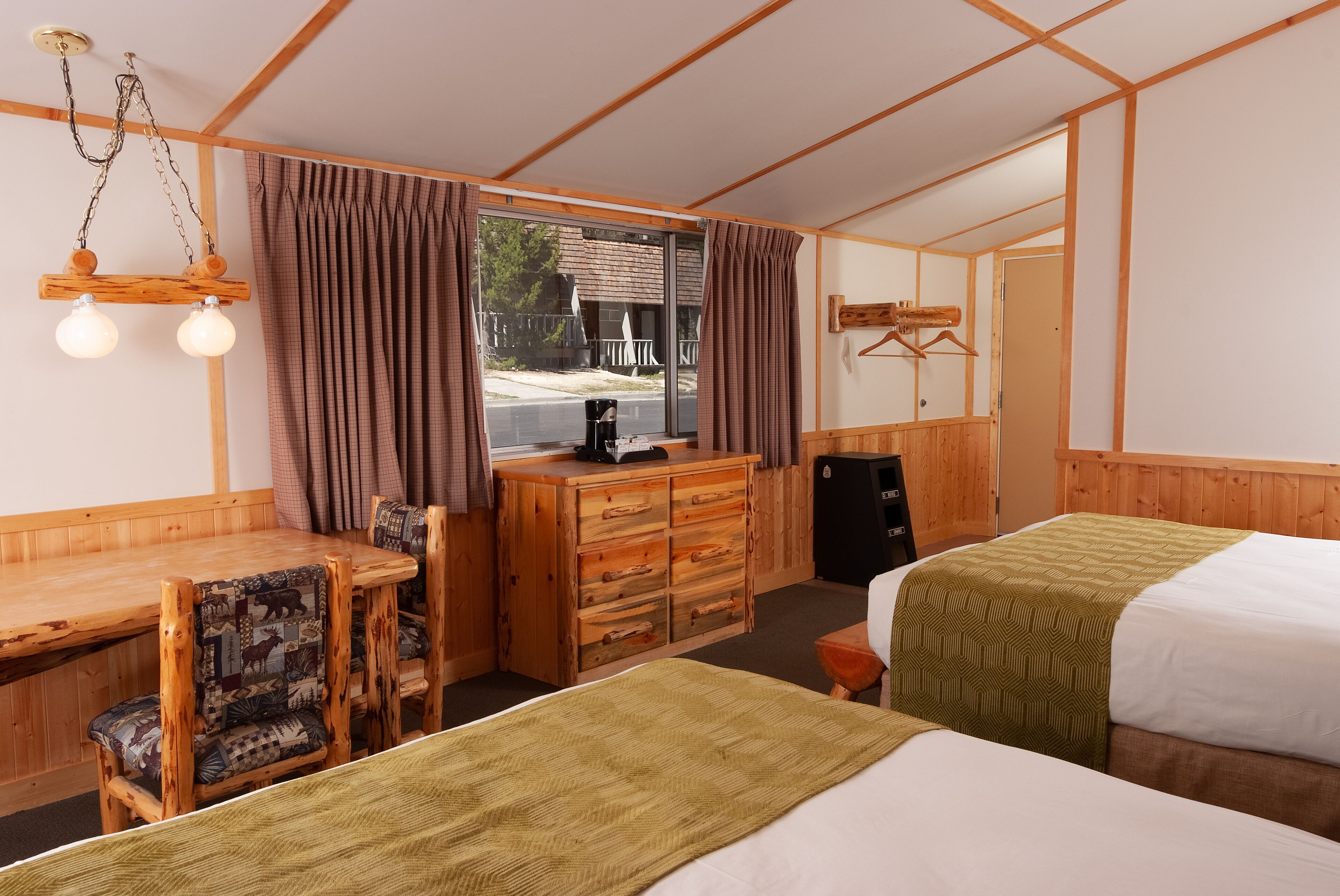 Canyon Lodge & Cabins Canyon Lodge & Cabins