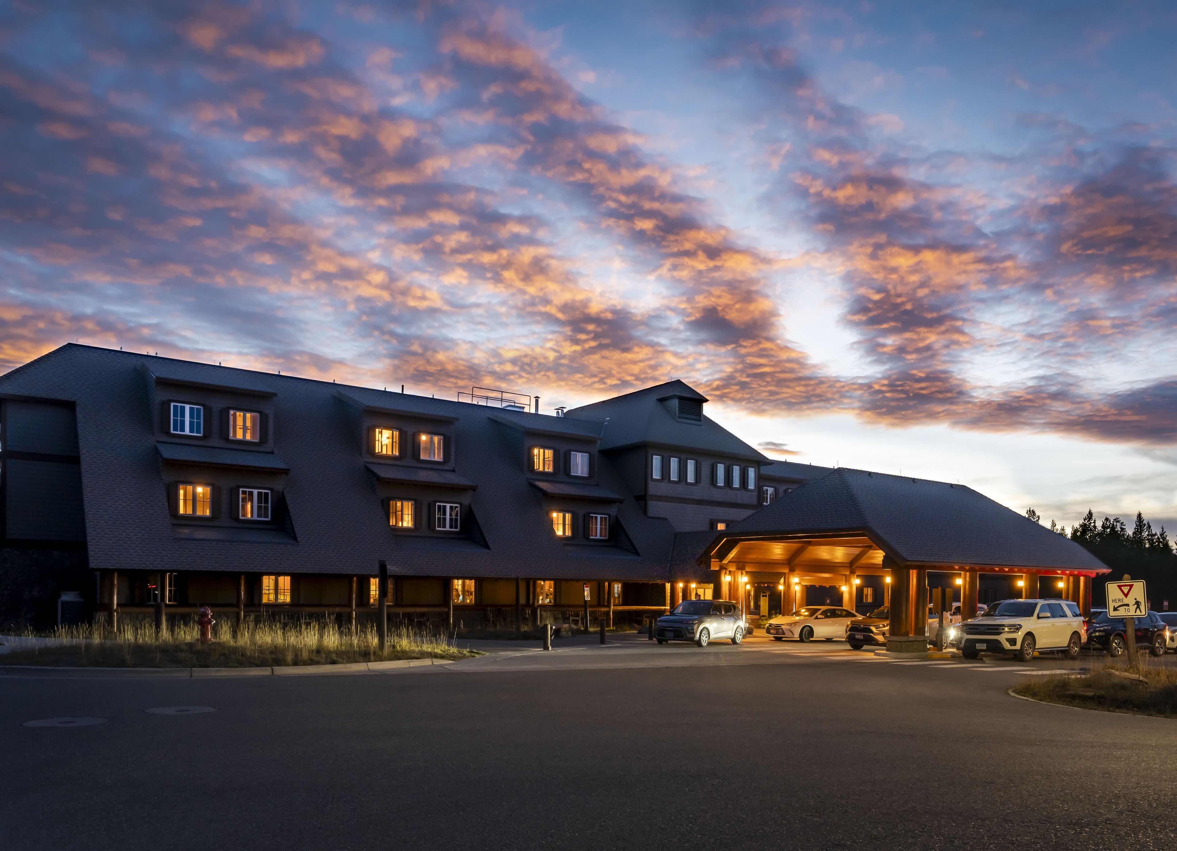 Canyon Lodge & Cabins Canyon Lodge & Cabins