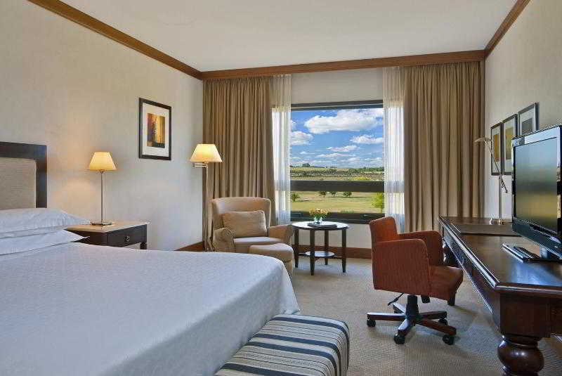 Sheraton Colonia Golf & Spa Resort Sheraton Colonia Golf & Spa Resort