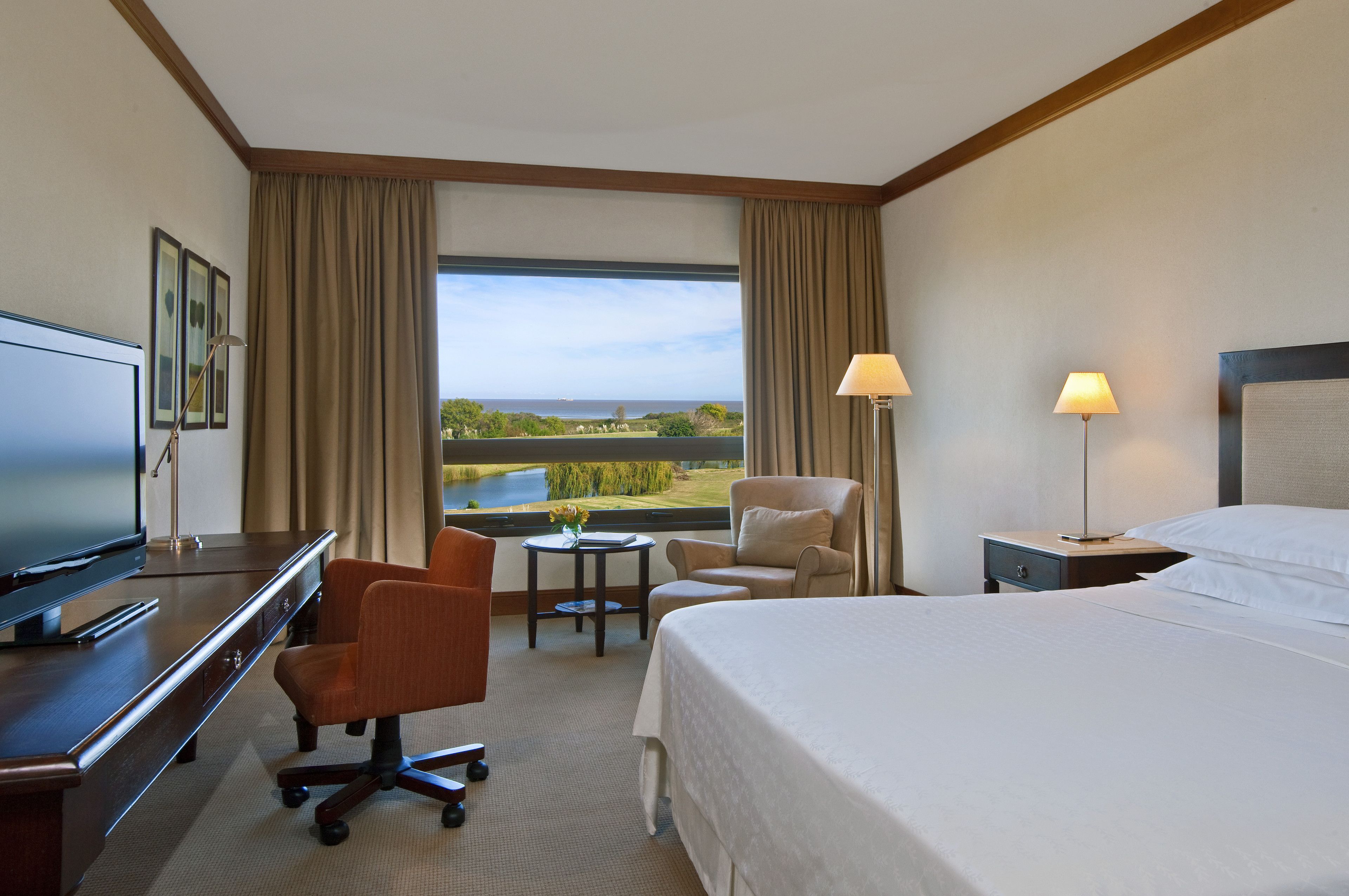 Sheraton Colonia Golf & Spa Resort Sheraton Colonia Golf & Spa Resort