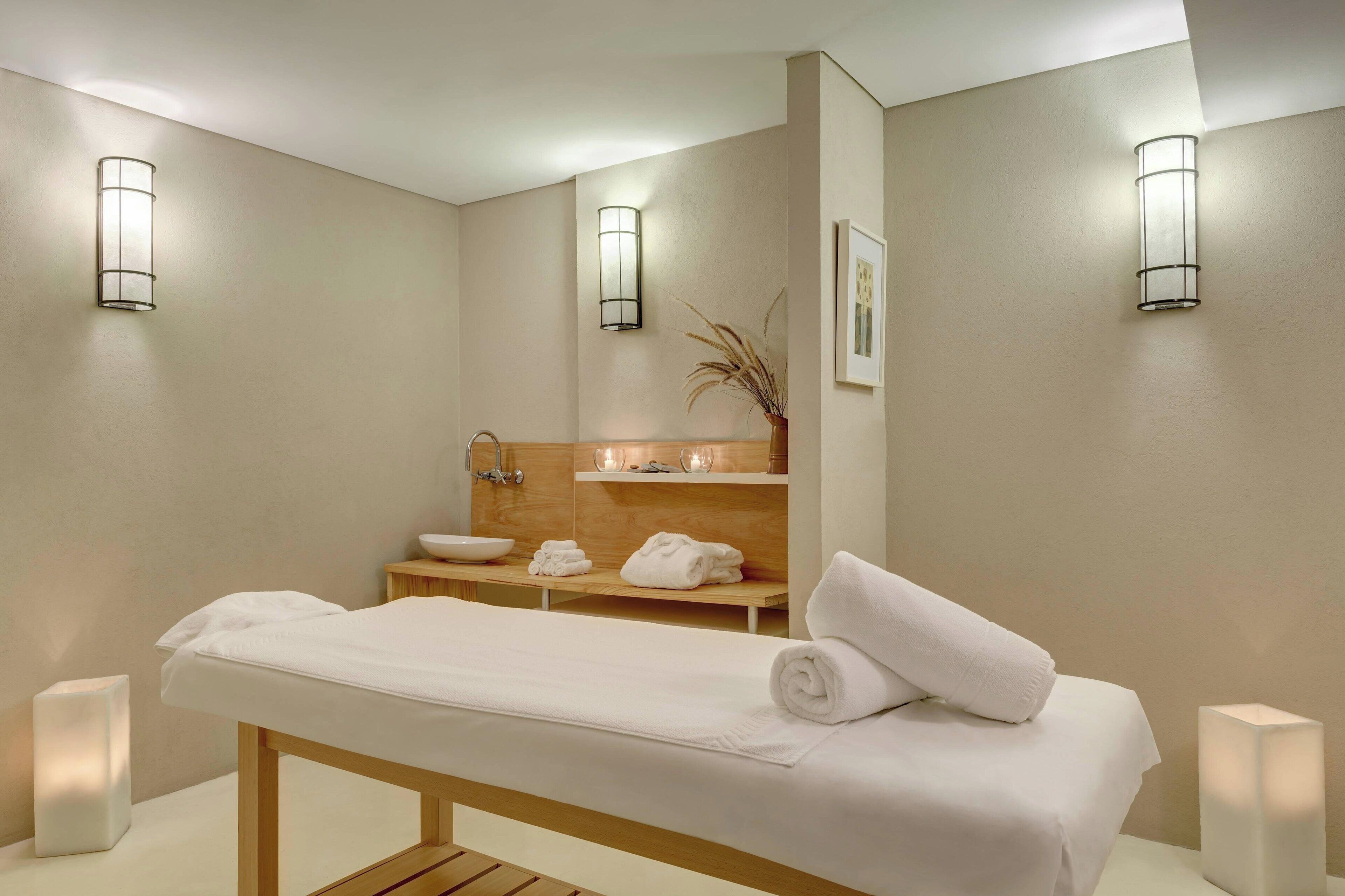 Sheraton Colonia Golf & Spa Resort Sheraton Colonia Golf & Spa Resort