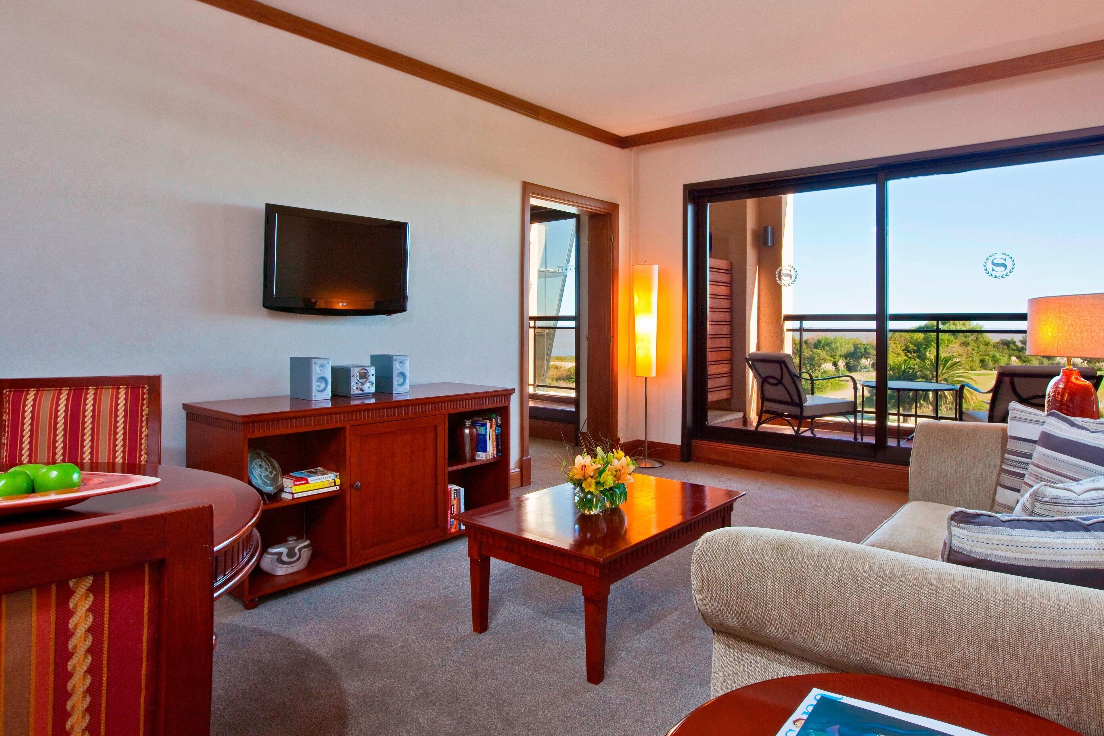 Sheraton Colonia Golf & Spa Resort Sheraton Colonia Golf & Spa Resort