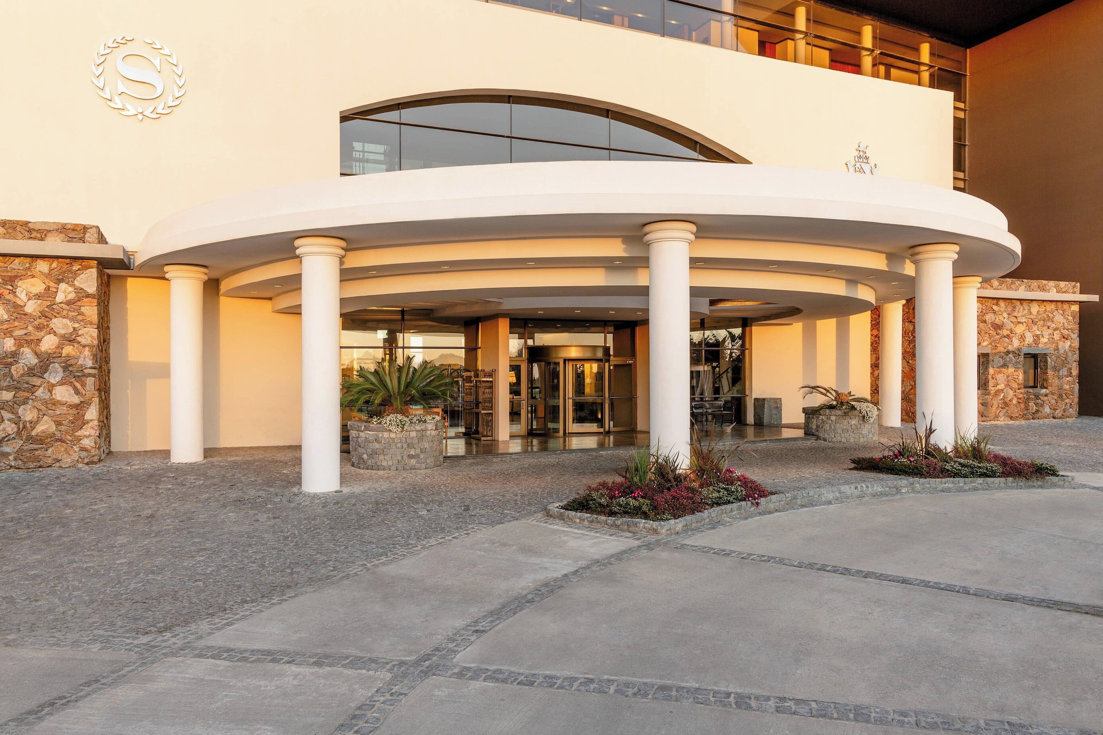 Sheraton Colonia Golf & Spa Resort Sheraton Colonia Golf & Spa Resort