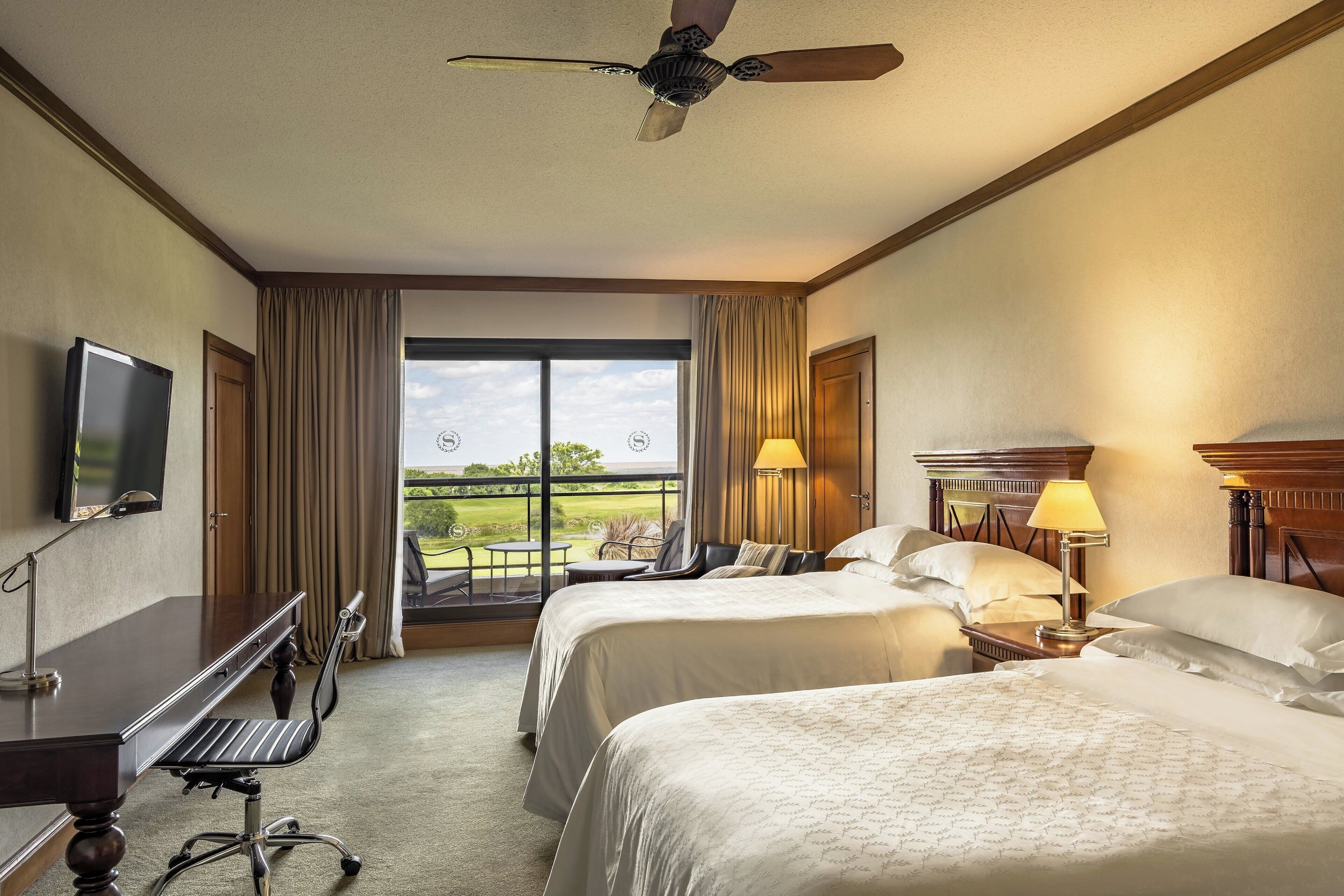 Sheraton Colonia Golf & Spa Resort Sheraton Colonia Golf & Spa Resort