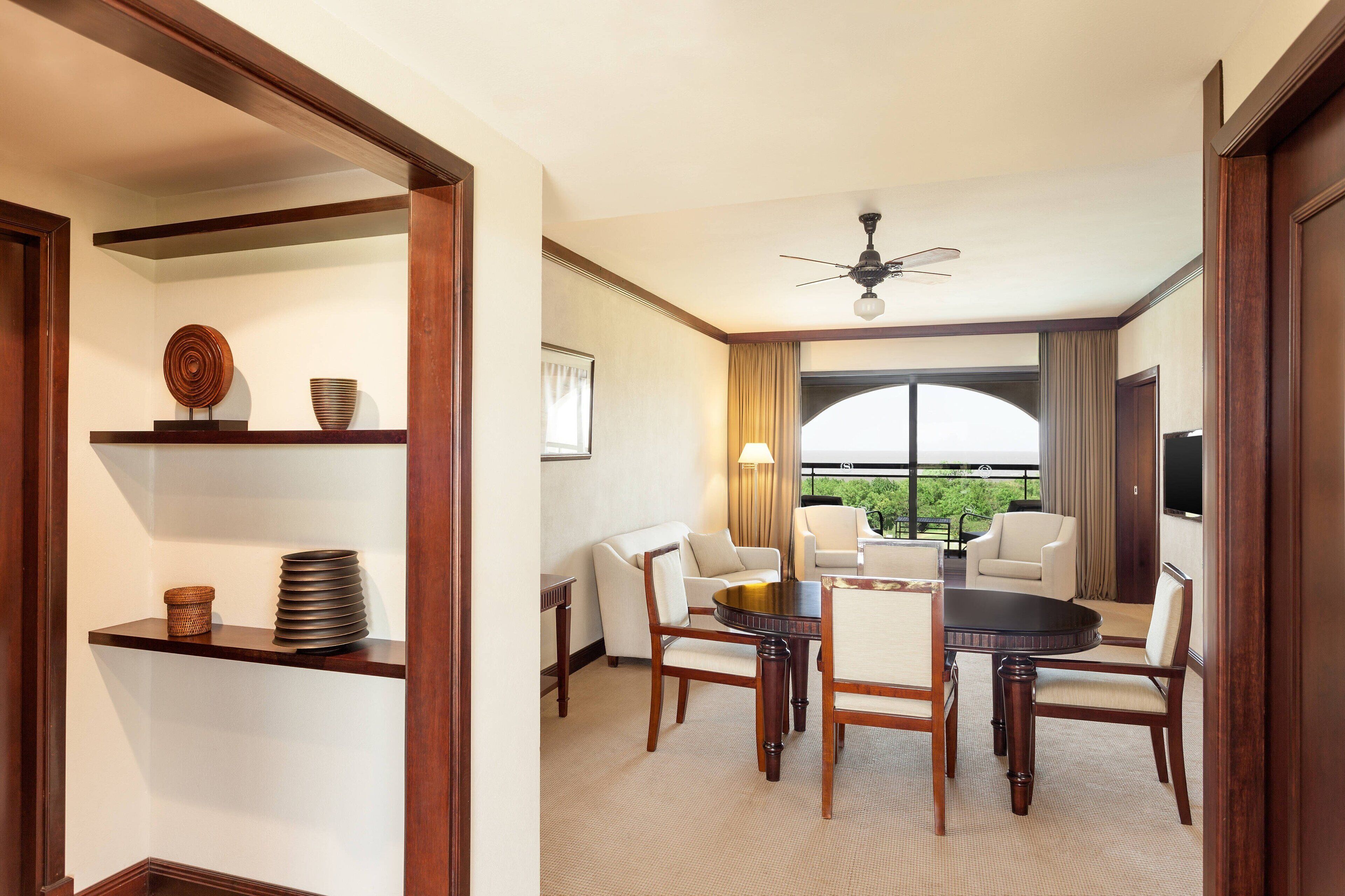 Sheraton Colonia Golf & Spa Resort Sheraton Colonia Golf & Spa Resort