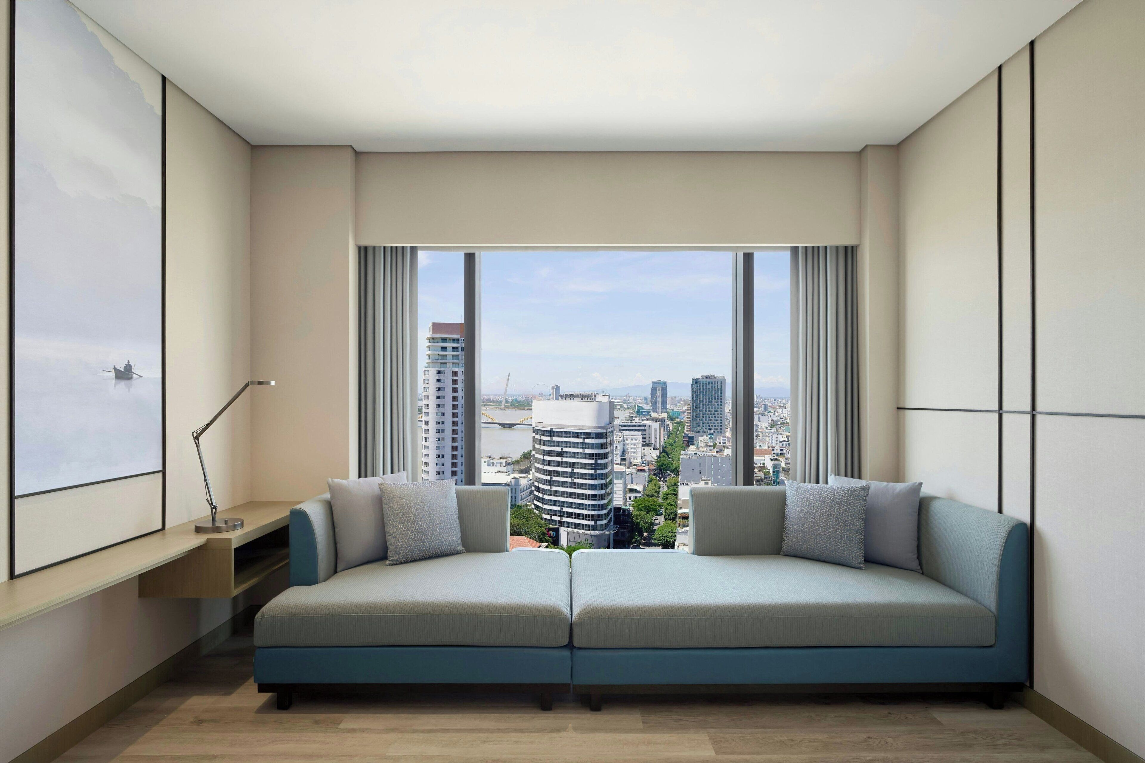 Courtyard by Marriott Danang Han River